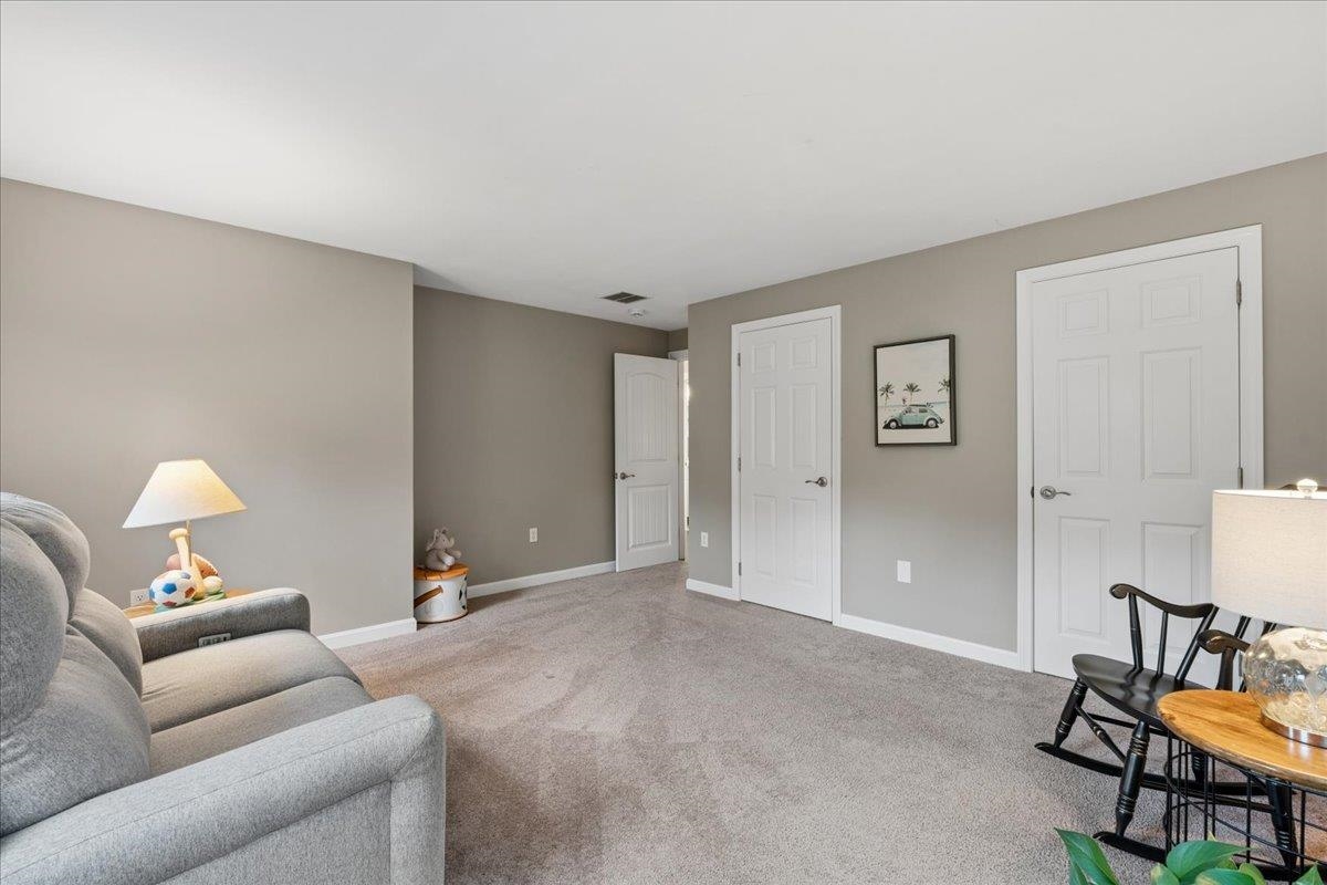 12 Jorgenson Lane Property Photo 45