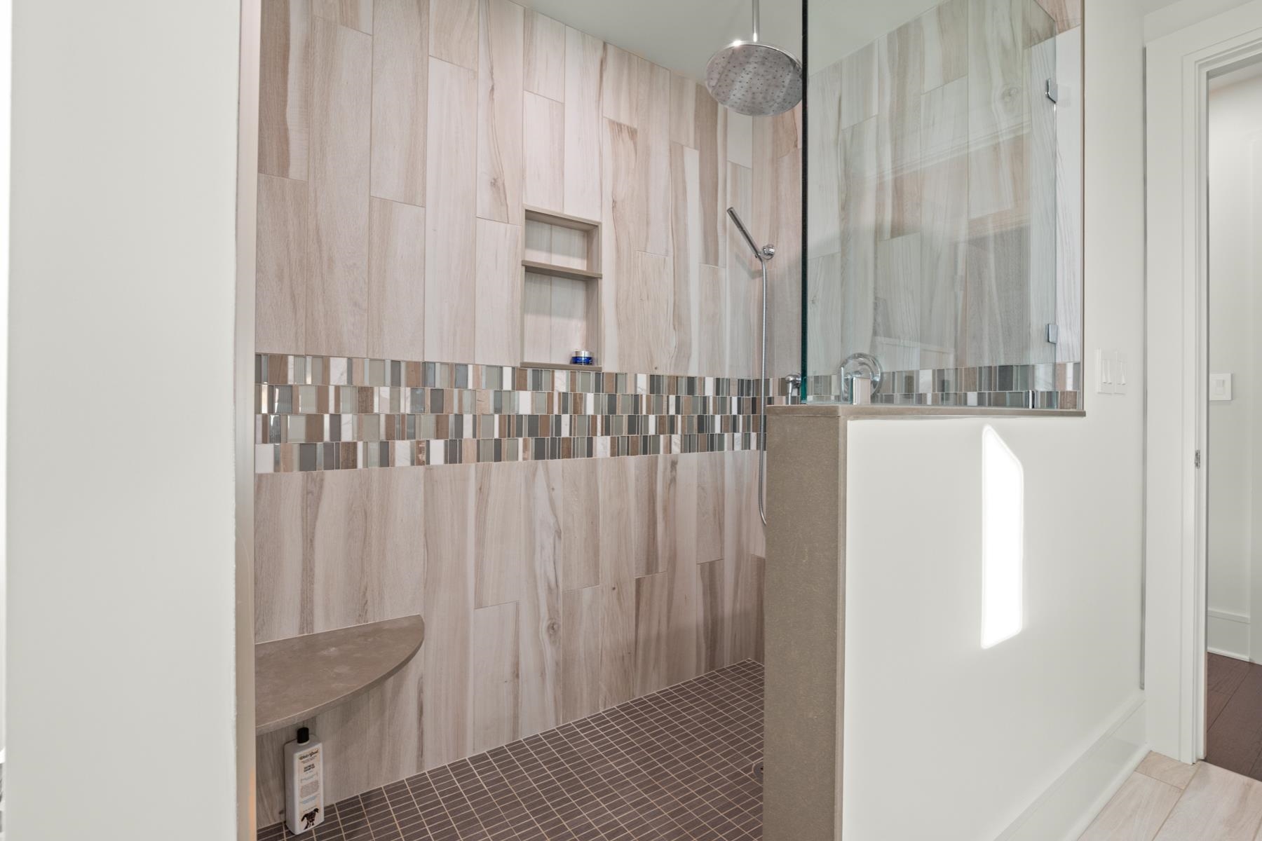 233 Vaughan Street Property Photo 50