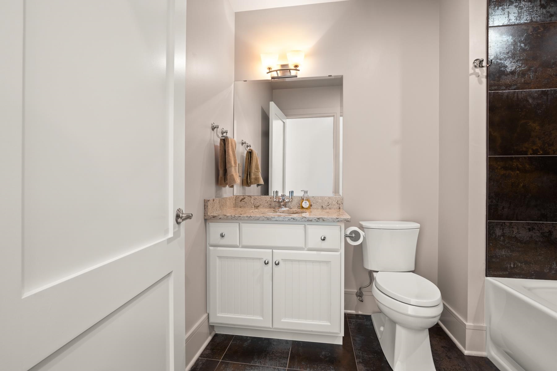 233 Vaughan Street Property Photo 60