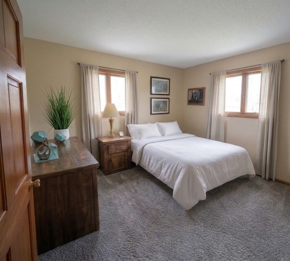 1876 Blackmer Boulevard Property Photo 12
