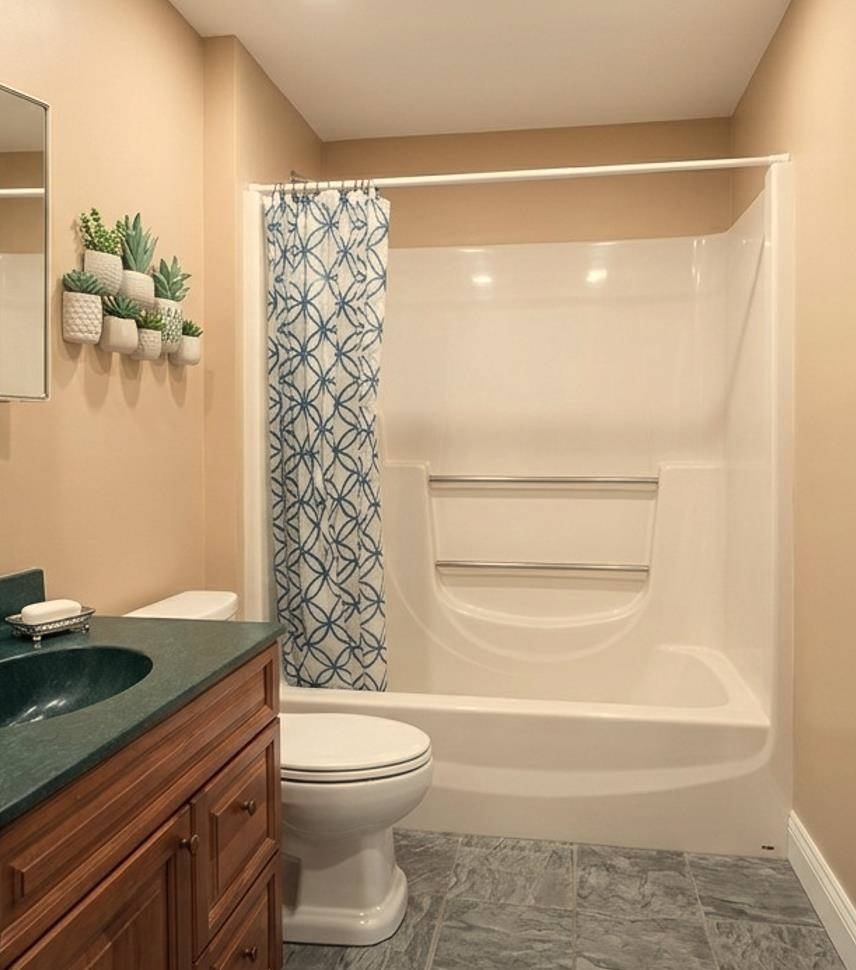 1876 Blackmer Boulevard Property Photo 13