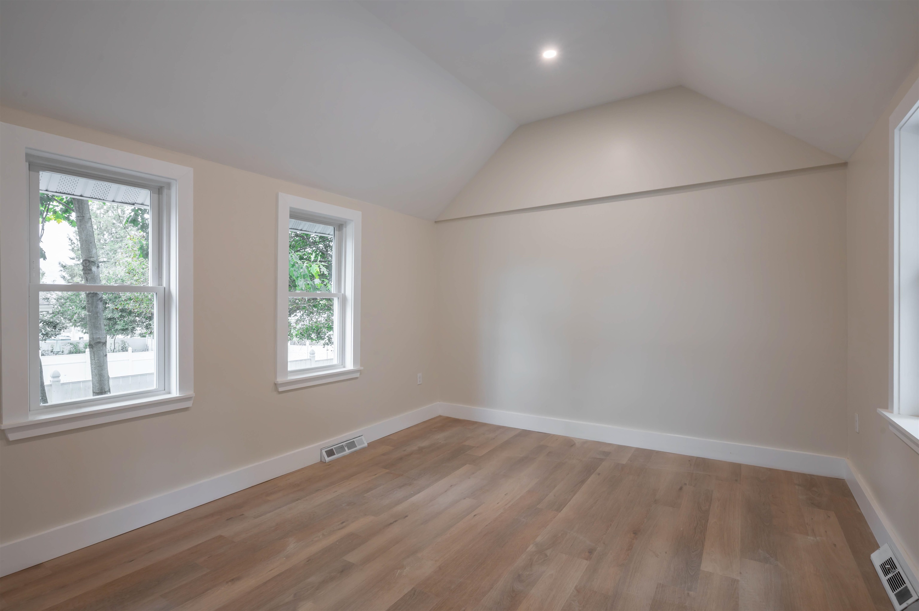 31 Moreau Street Property Photo 15