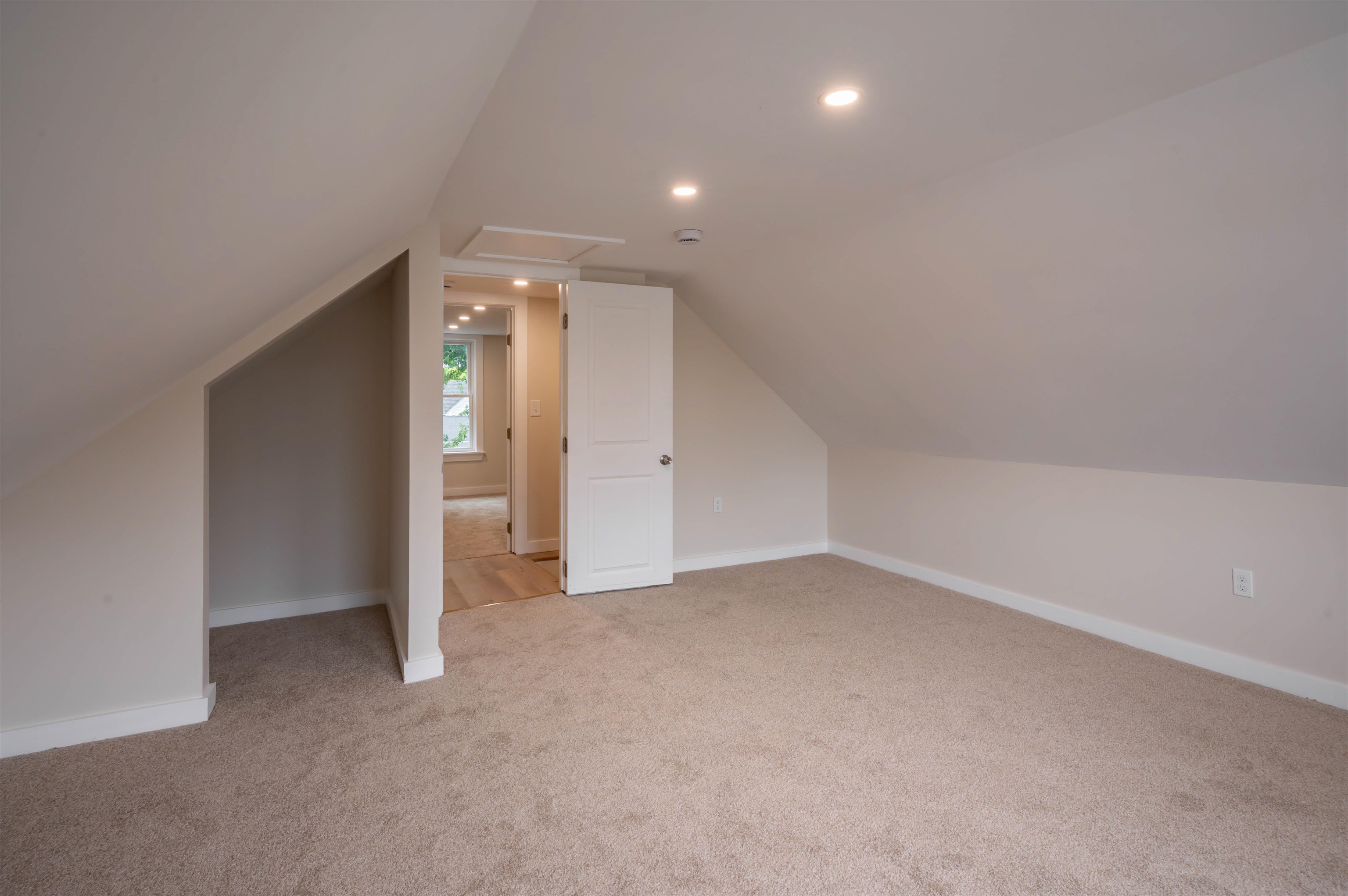 31 Moreau Street Property Photo 22