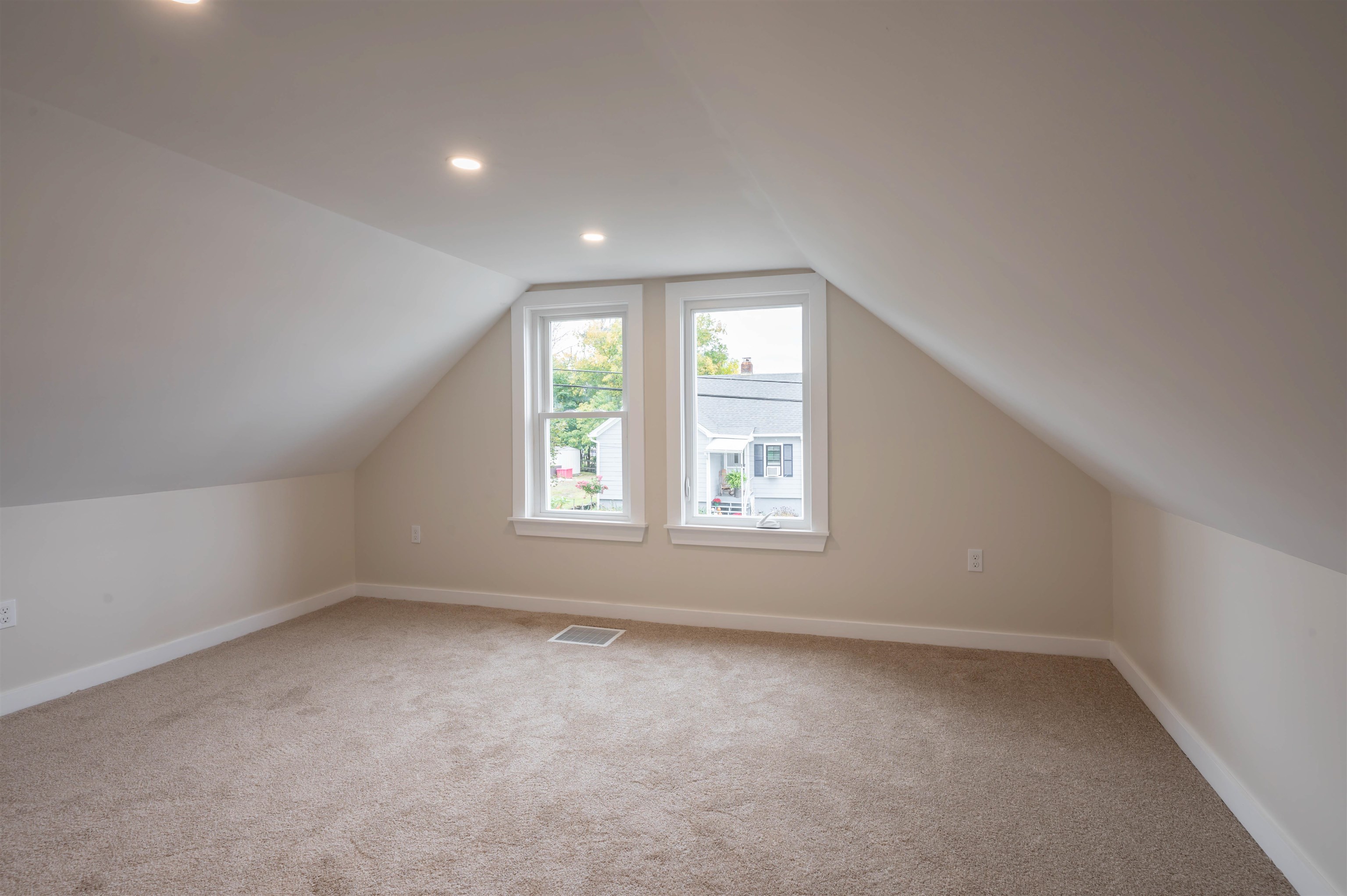 31 Moreau Street Property Photo 23