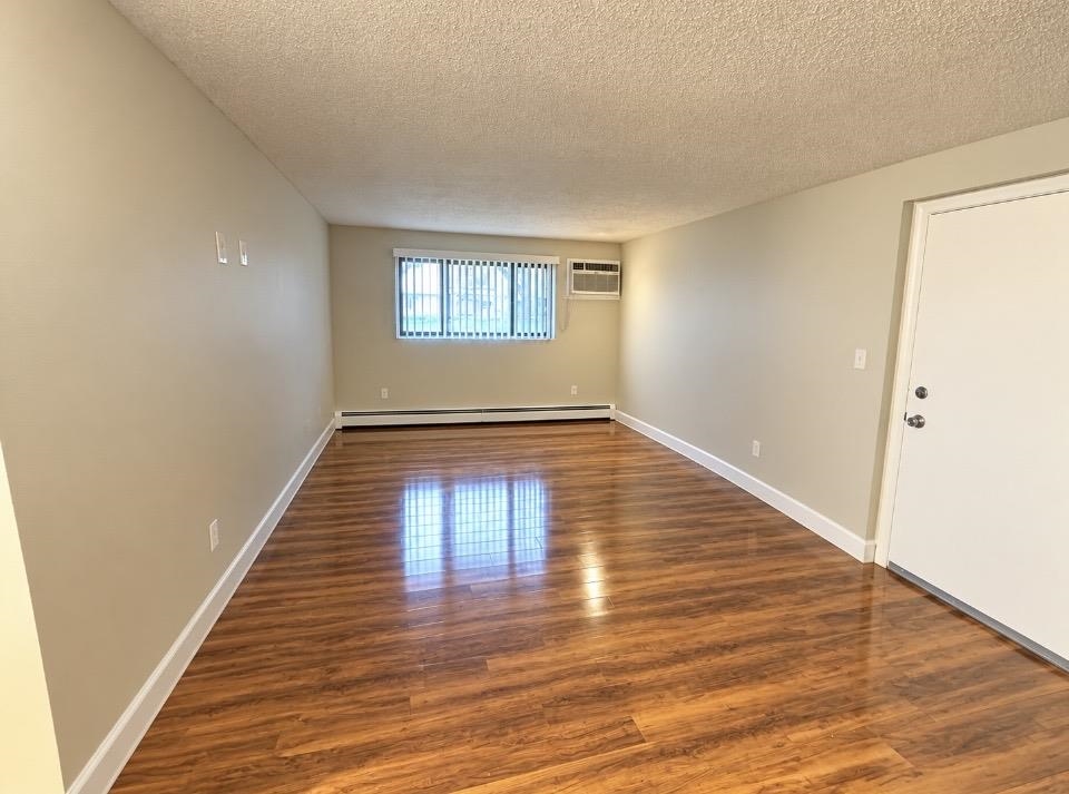 5 Lancelot Court Property Photo 4