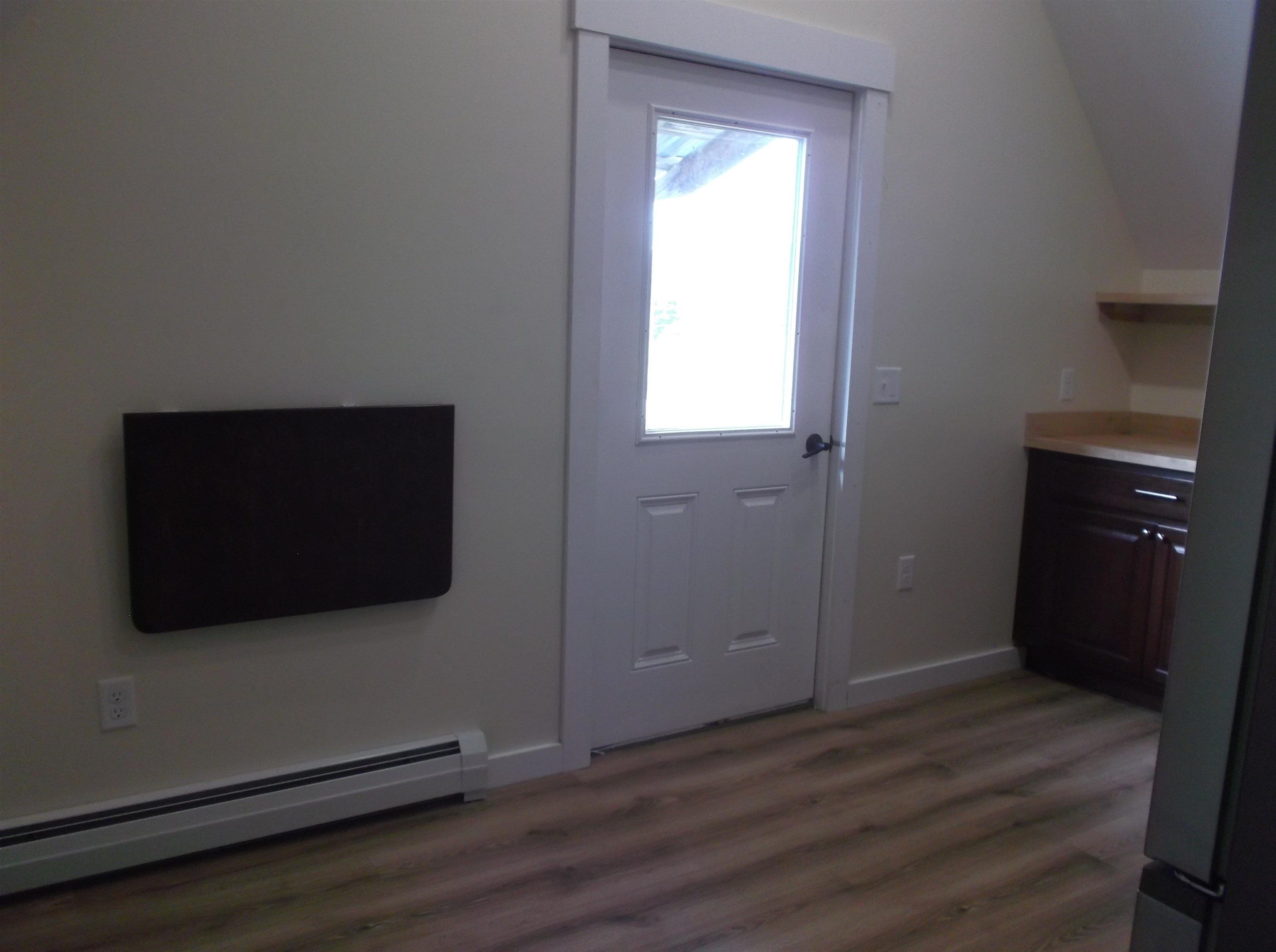 104 Maple Park Property Photo 6