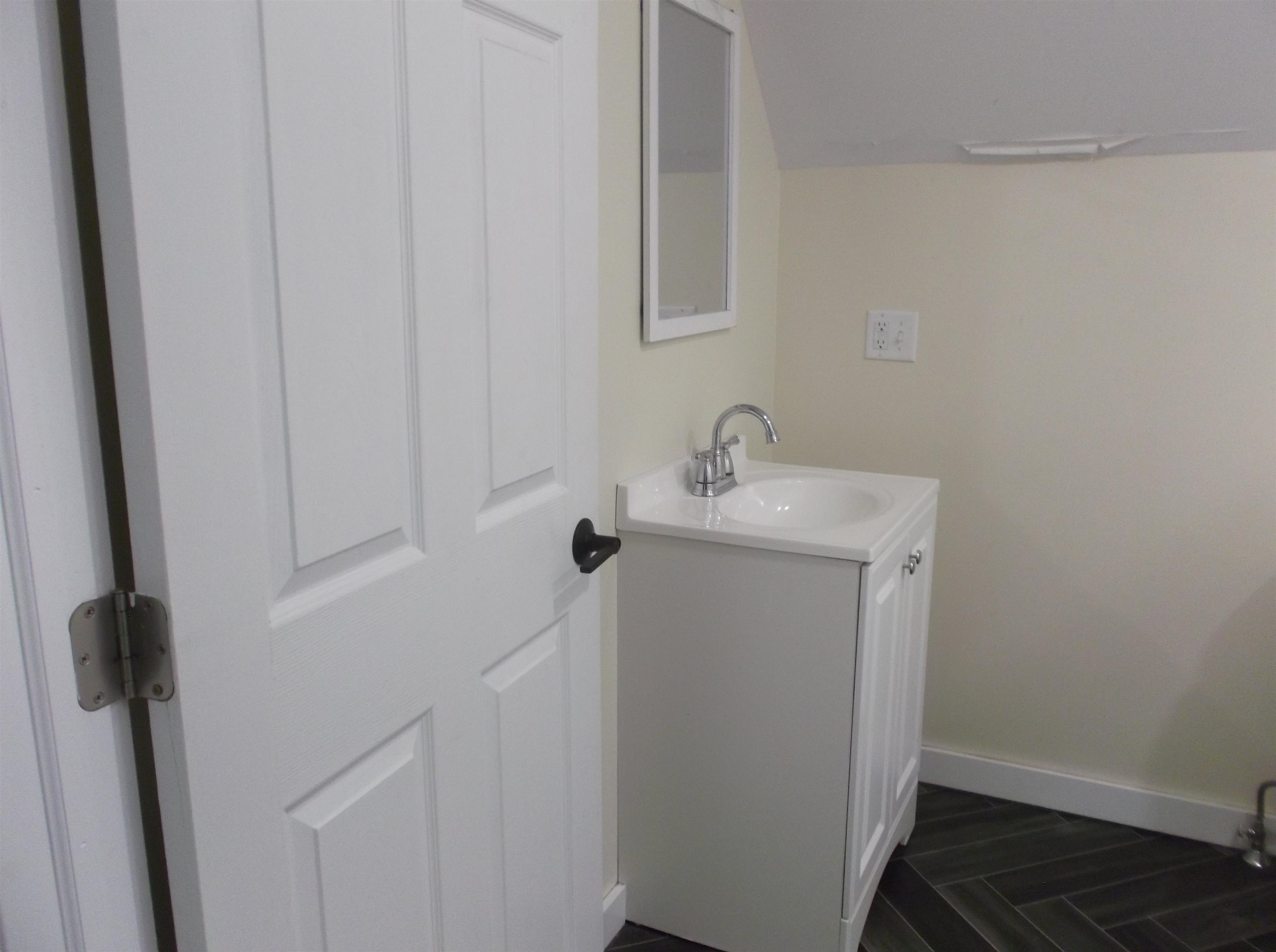 104 Maple Park Property Photo 8