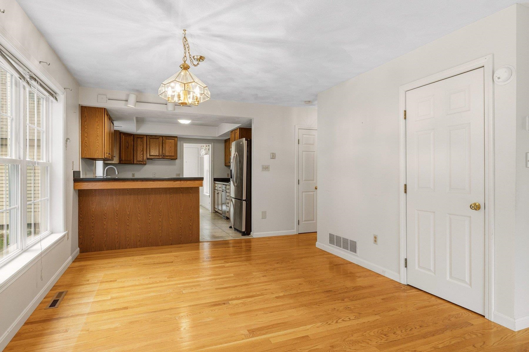 26 Stratham Green Property Photo 10