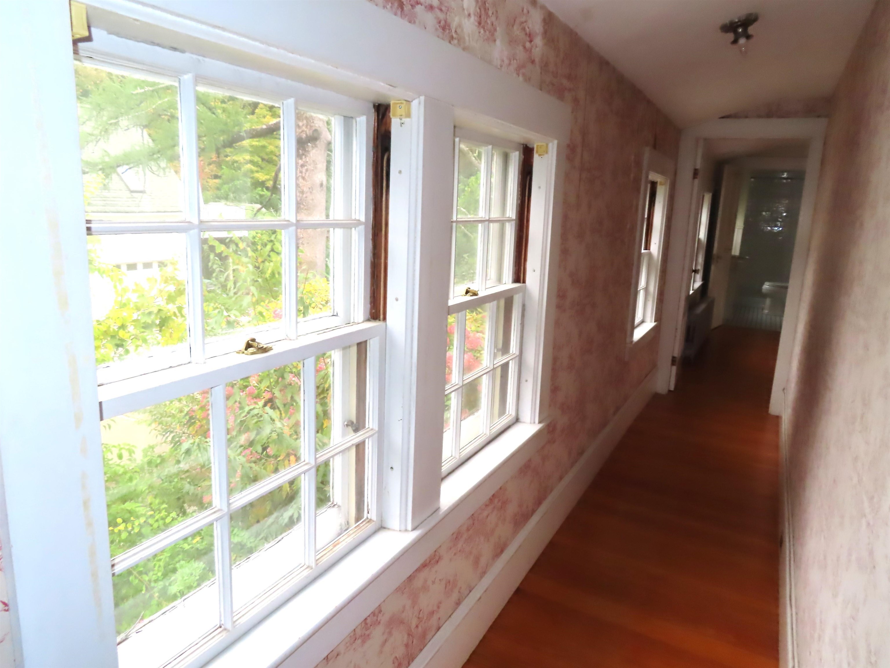 46 South Lincoln Street Property Photo 25