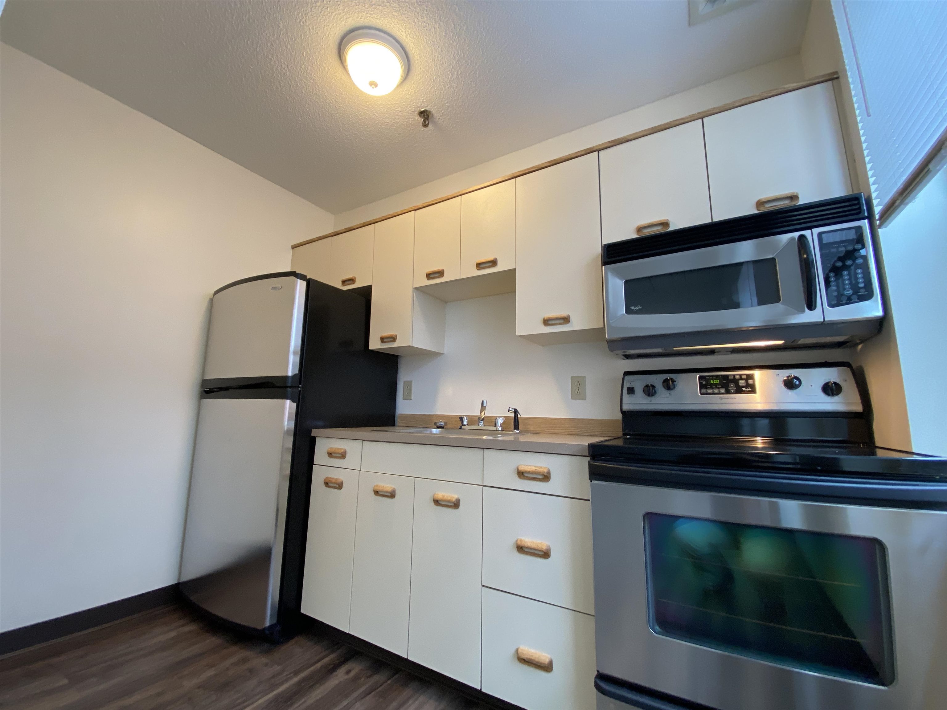 30 Hanover Street Property Photo 6