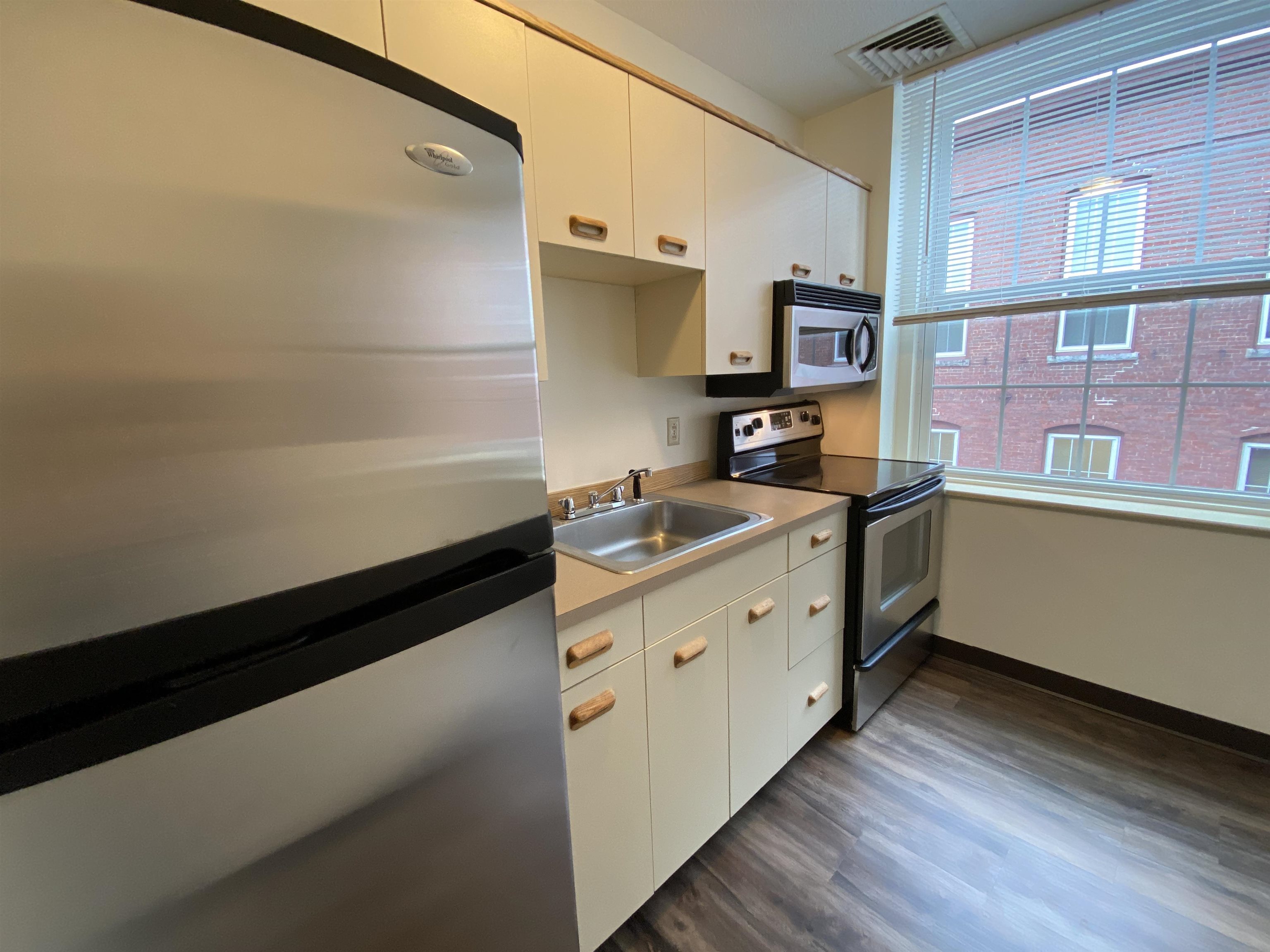 30 Hanover Street Property Photo 9