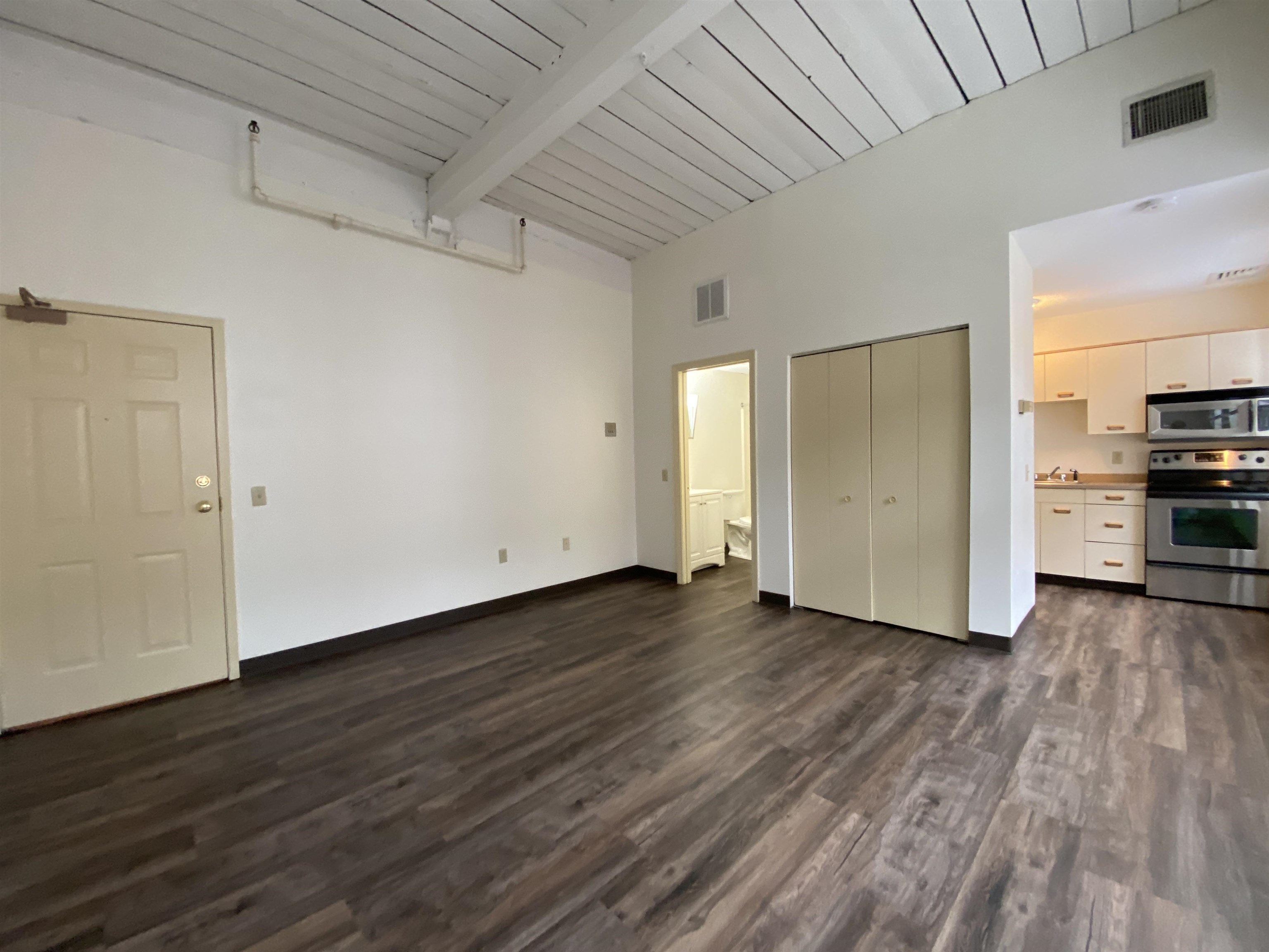 30 Hanover Street Property Photo 12