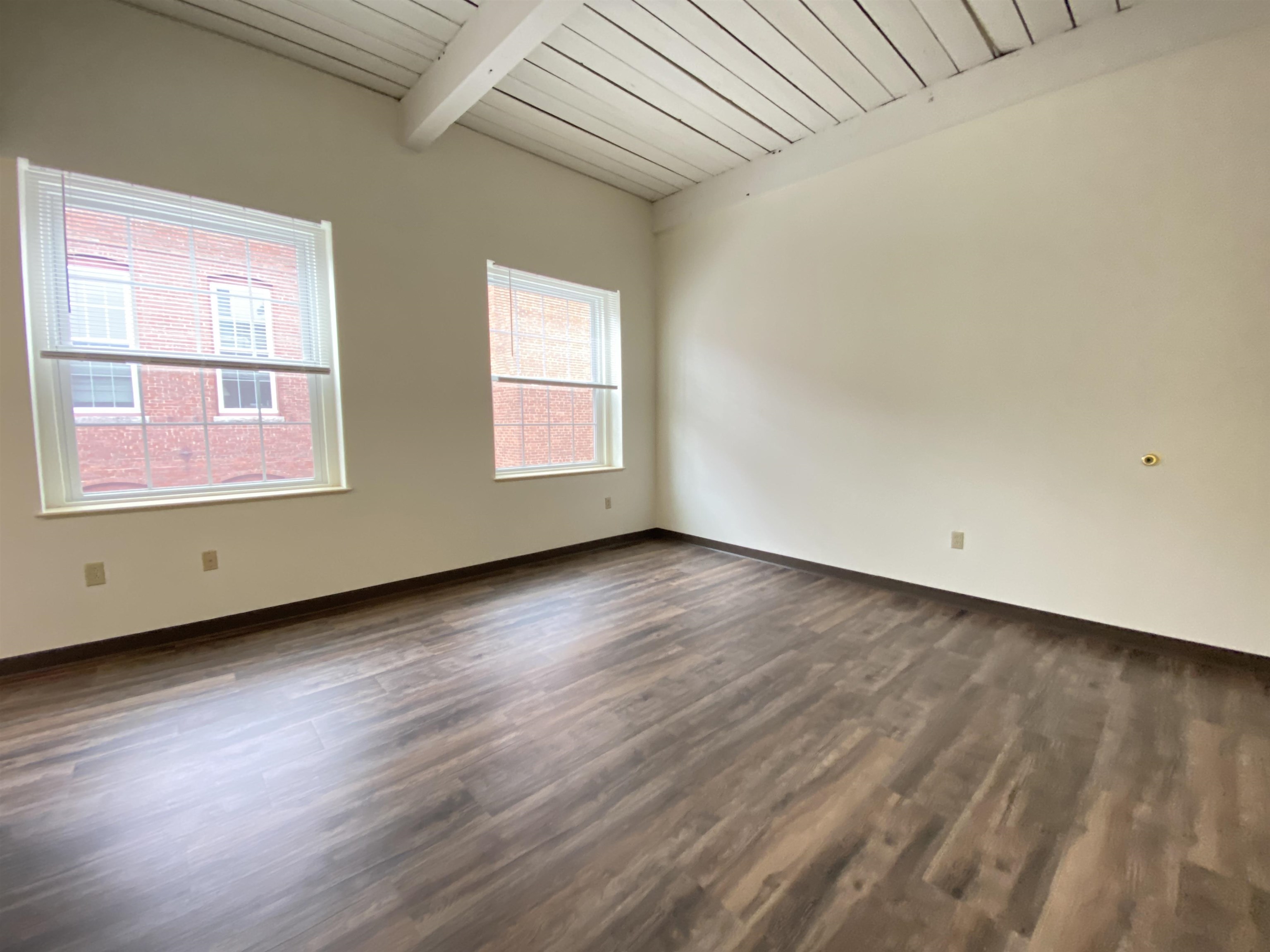 30 Hanover Street Property Photo 18