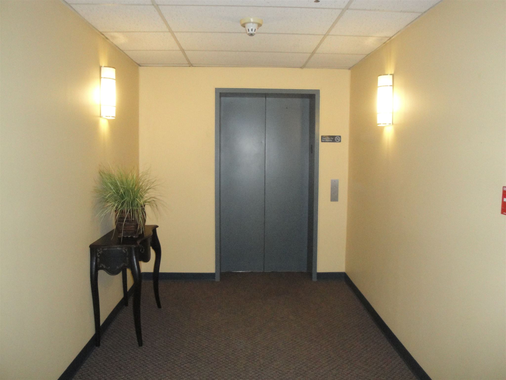 30 Hanover Street Property Photo 28
