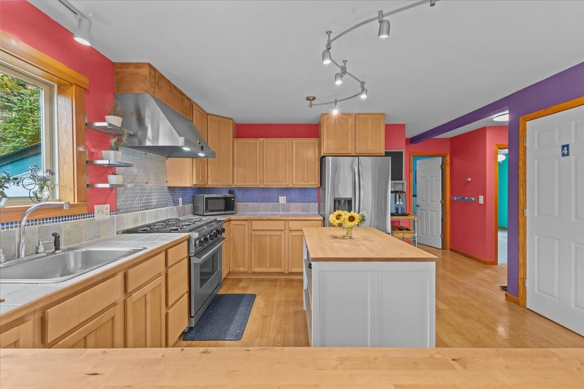 4 Meadow Crest Lane Property Photo 27