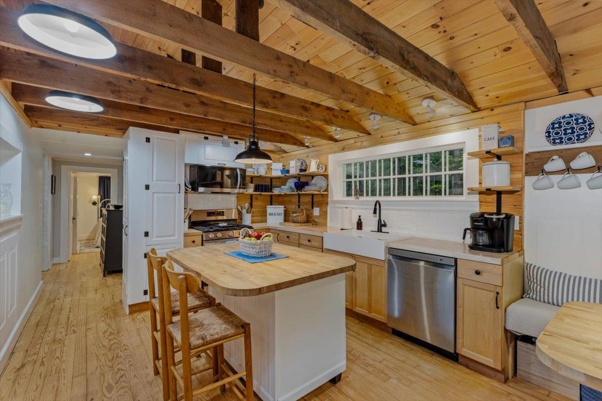 13 Old Stagecoach Road Property Photo 18