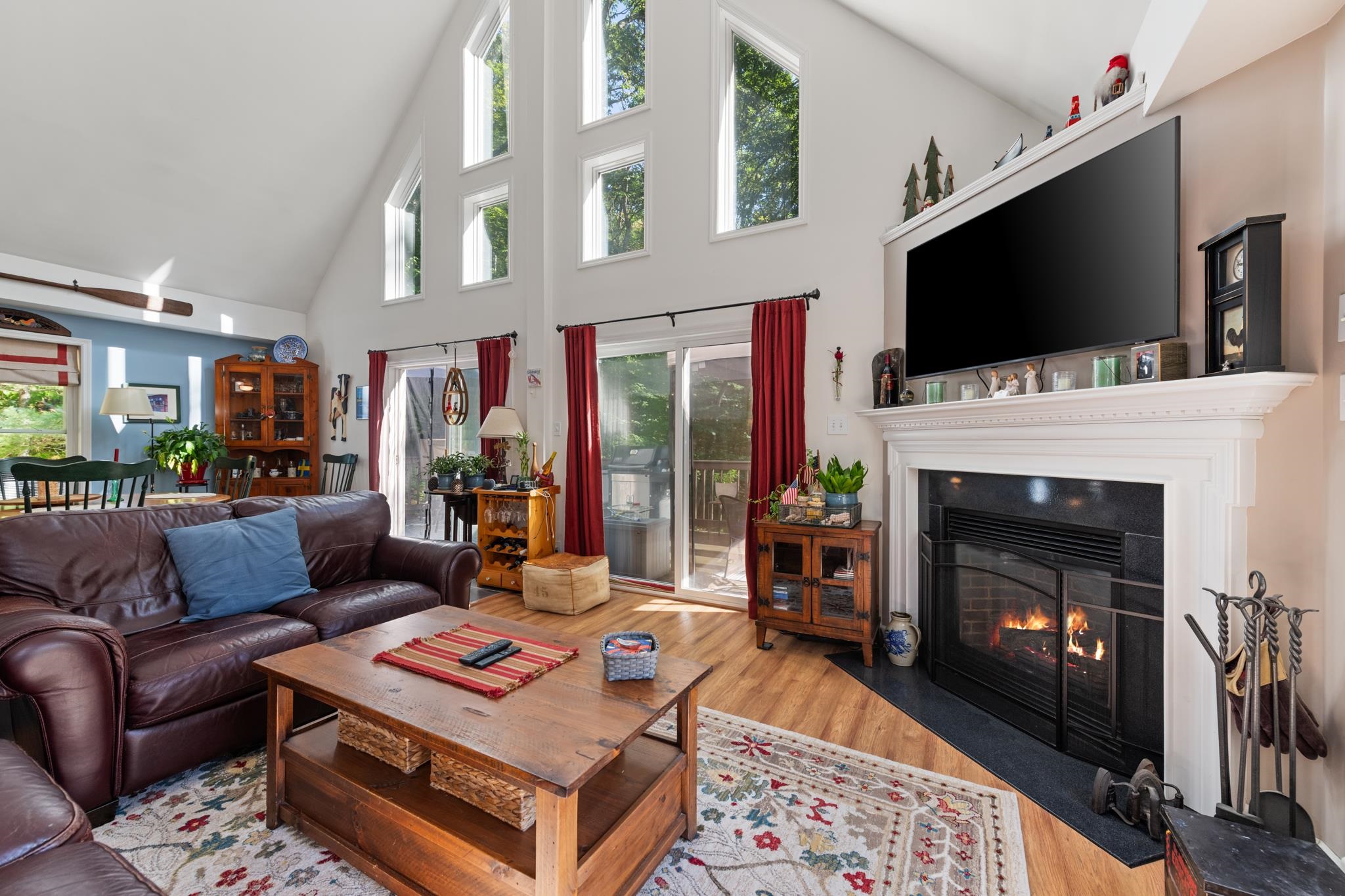66 Tobey Road Property Photo 12