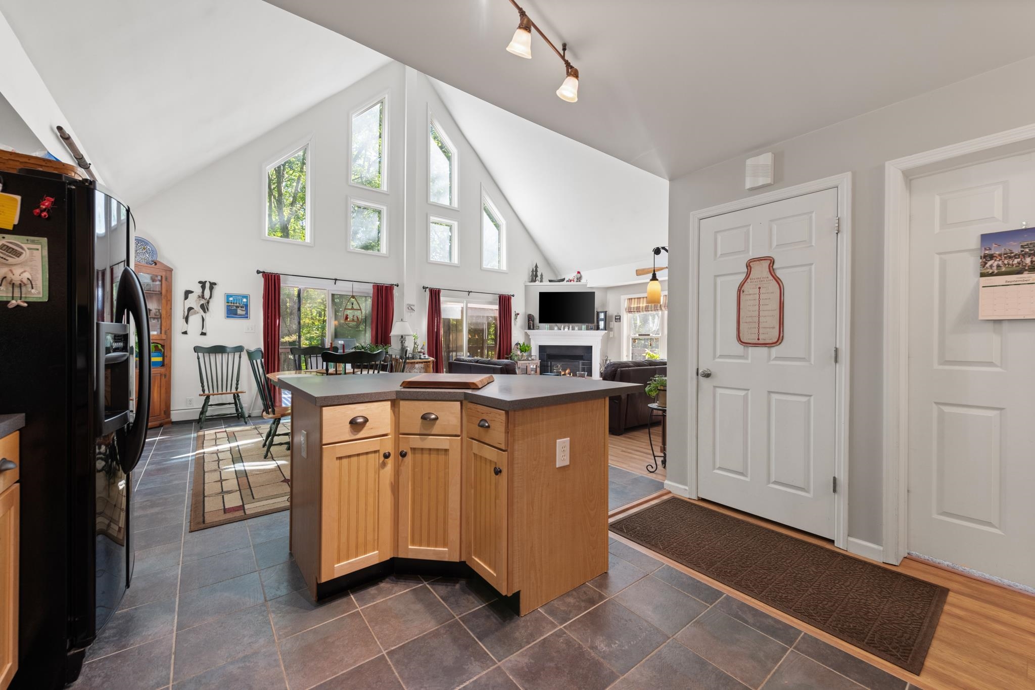 66 Tobey Road Property Photo 17