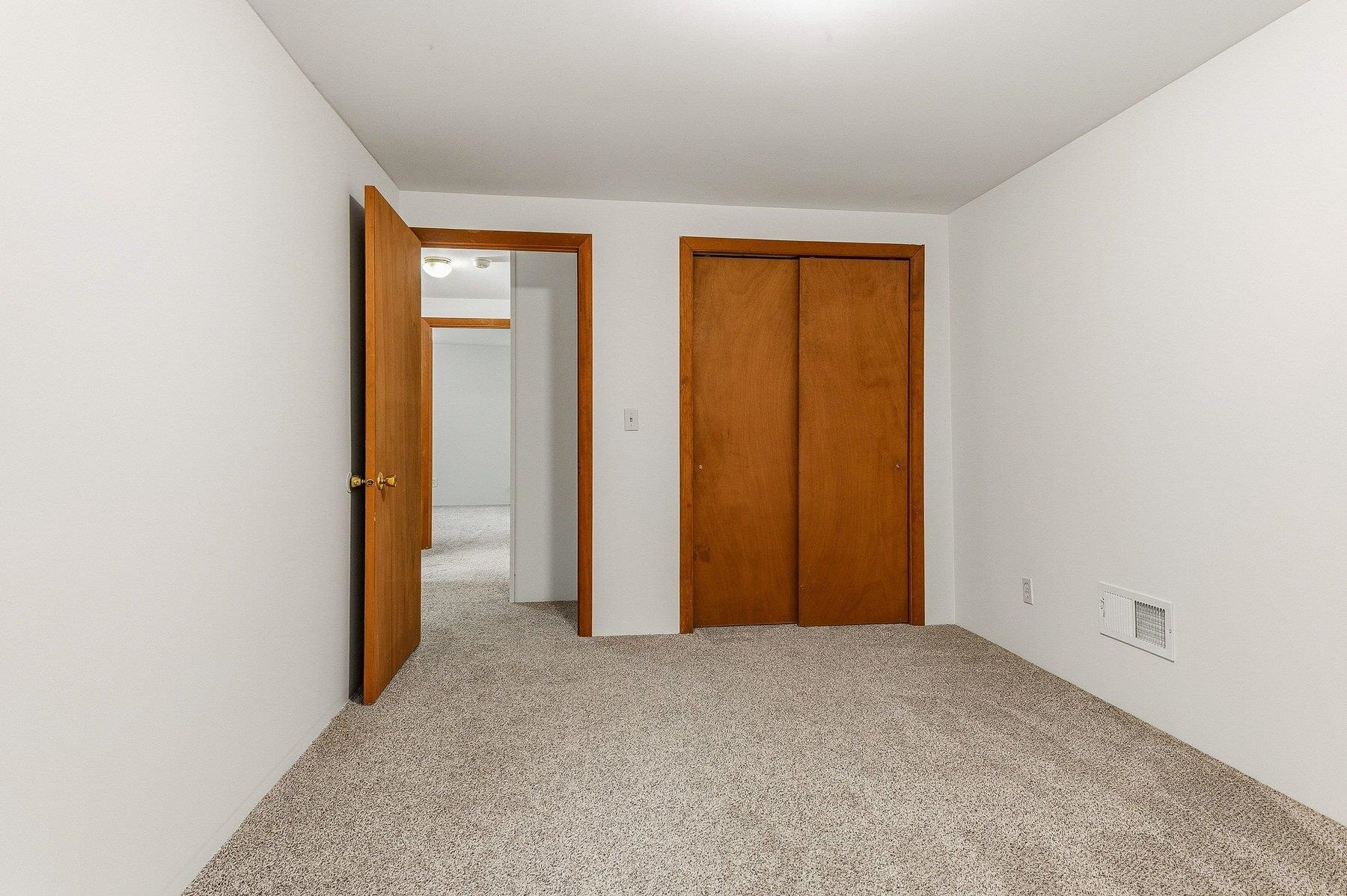 247 East Road Property Photo 20