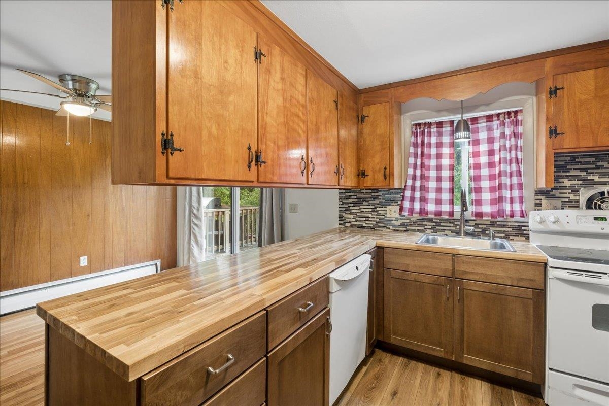 5 Oliver Drive Property Photo 2