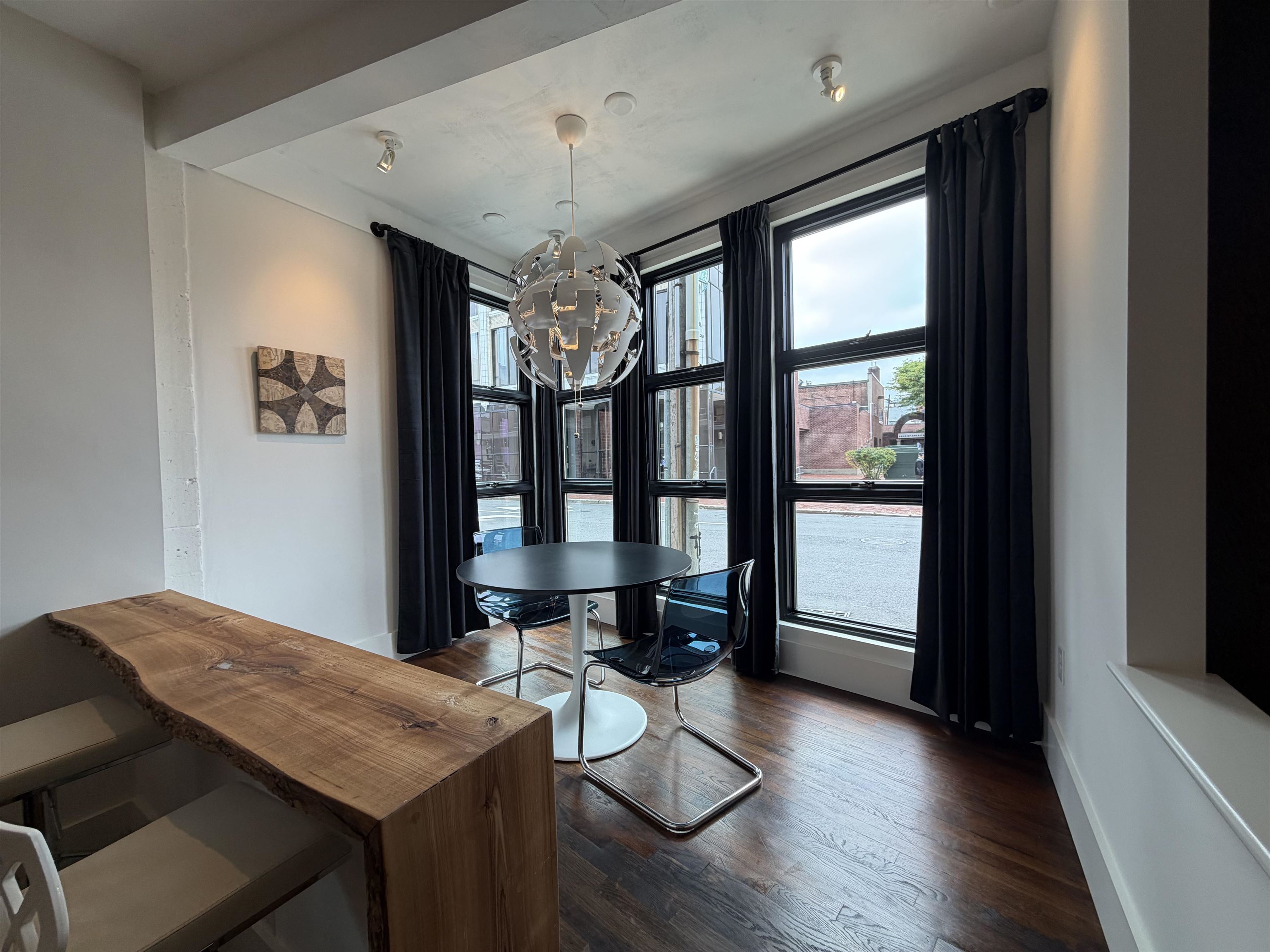 7 Factory Street Property Photo 3