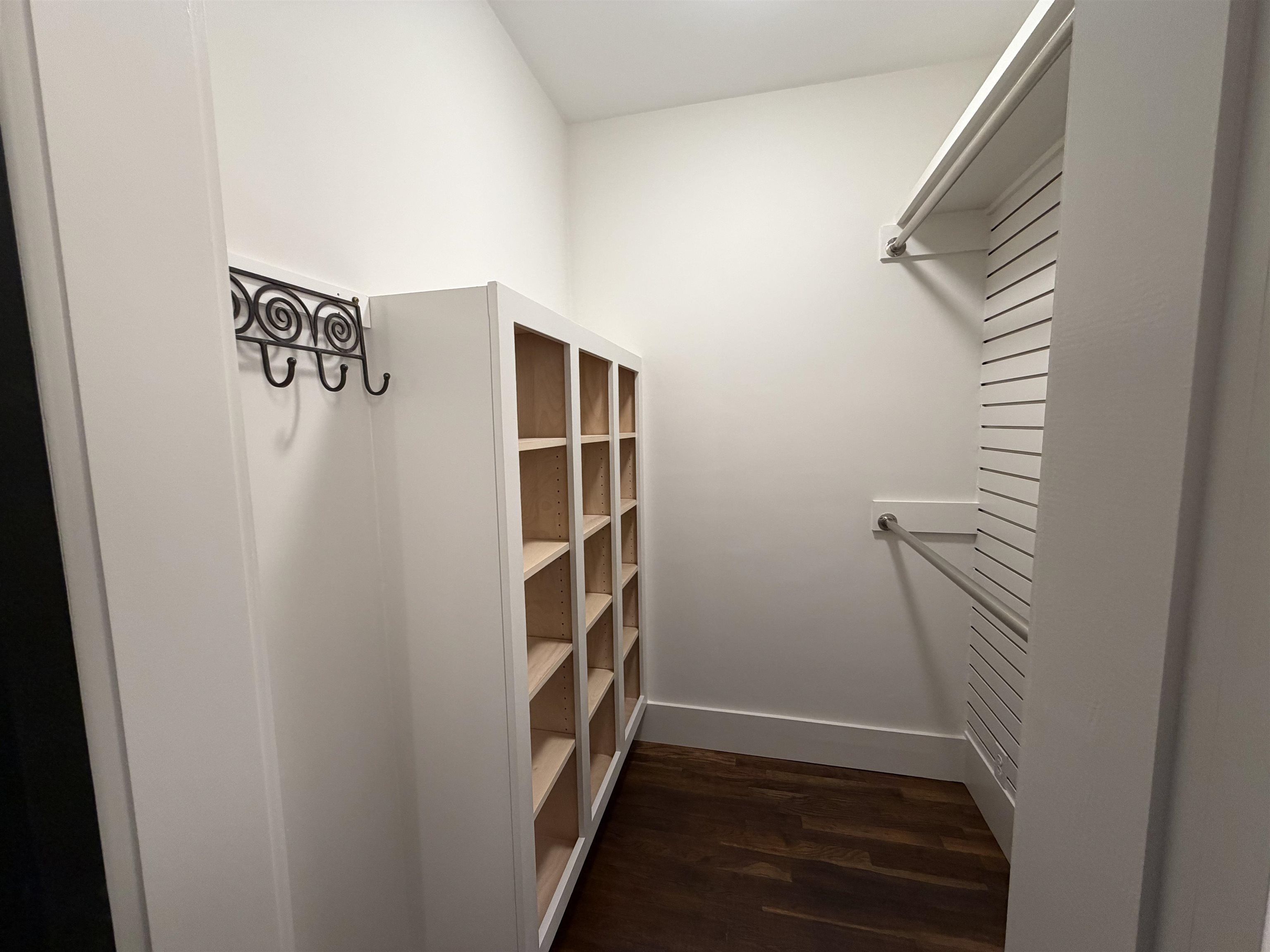 7 Factory Street Property Photo 5