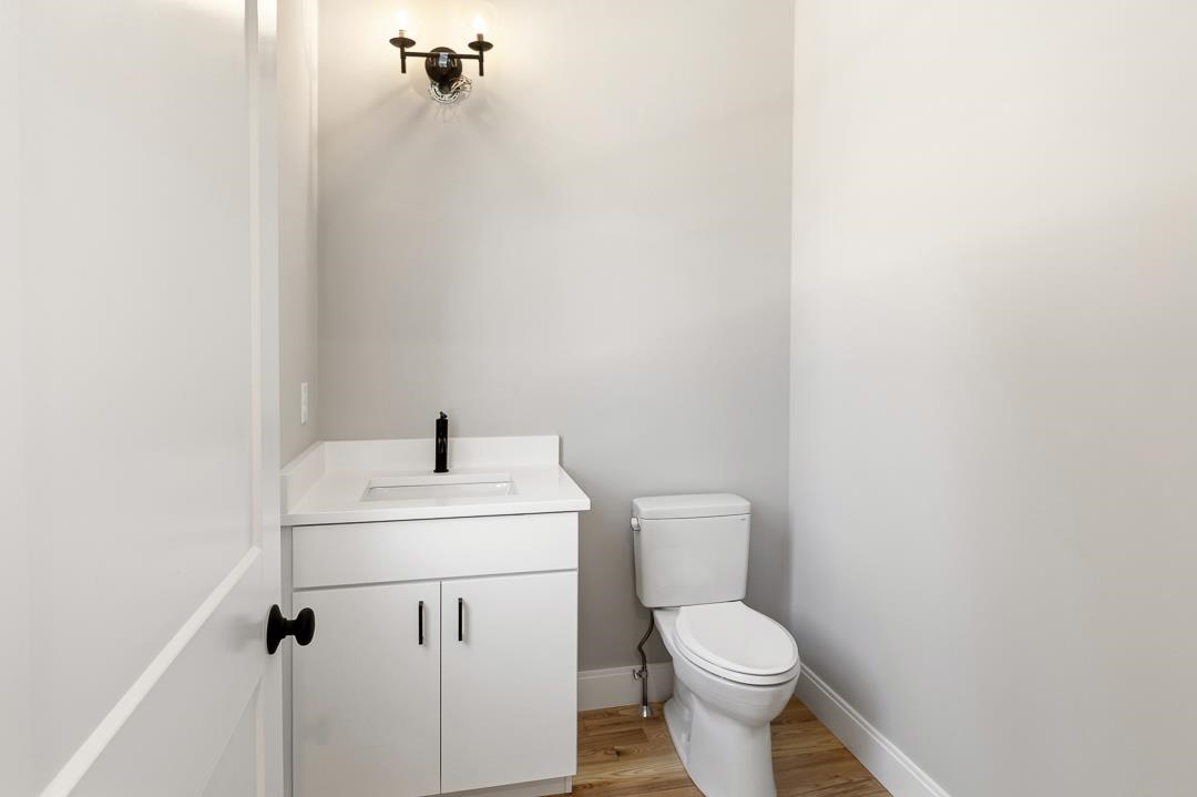 23 Eden Lane Property Photo 20