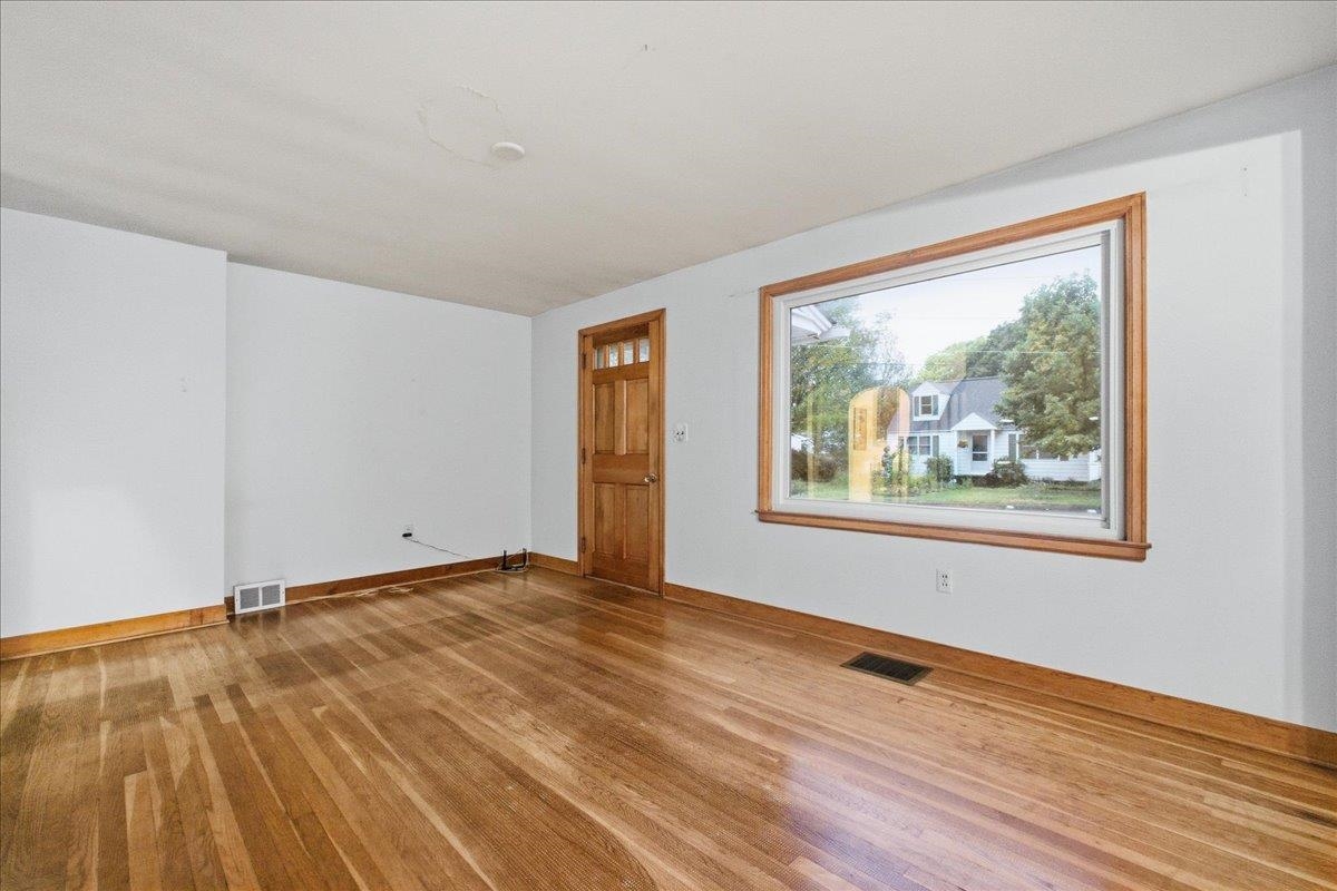 26 Pennington Drive Property Photo 3