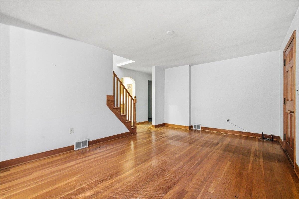 26 Pennington Drive Property Photo 5