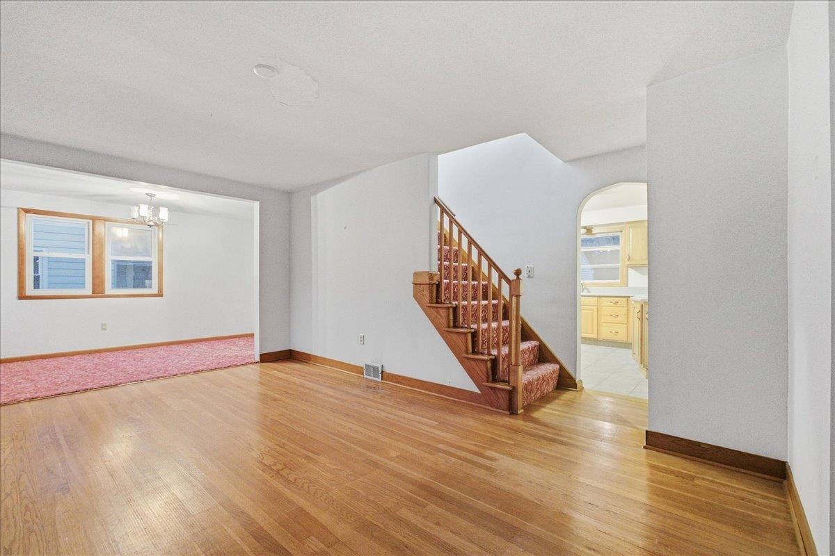 26 Pennington Drive Property Photo 6