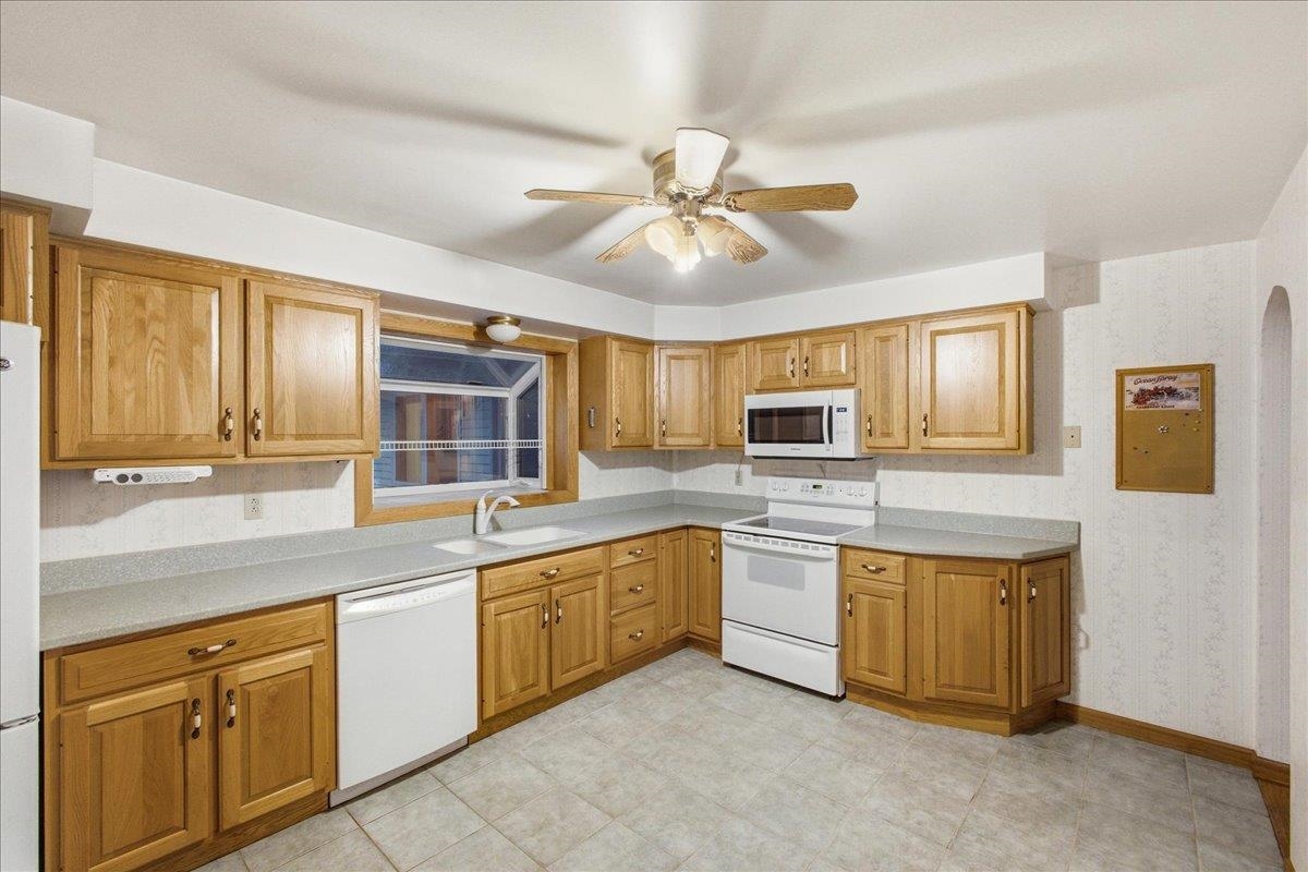 26 Pennington Drive Property Photo 7