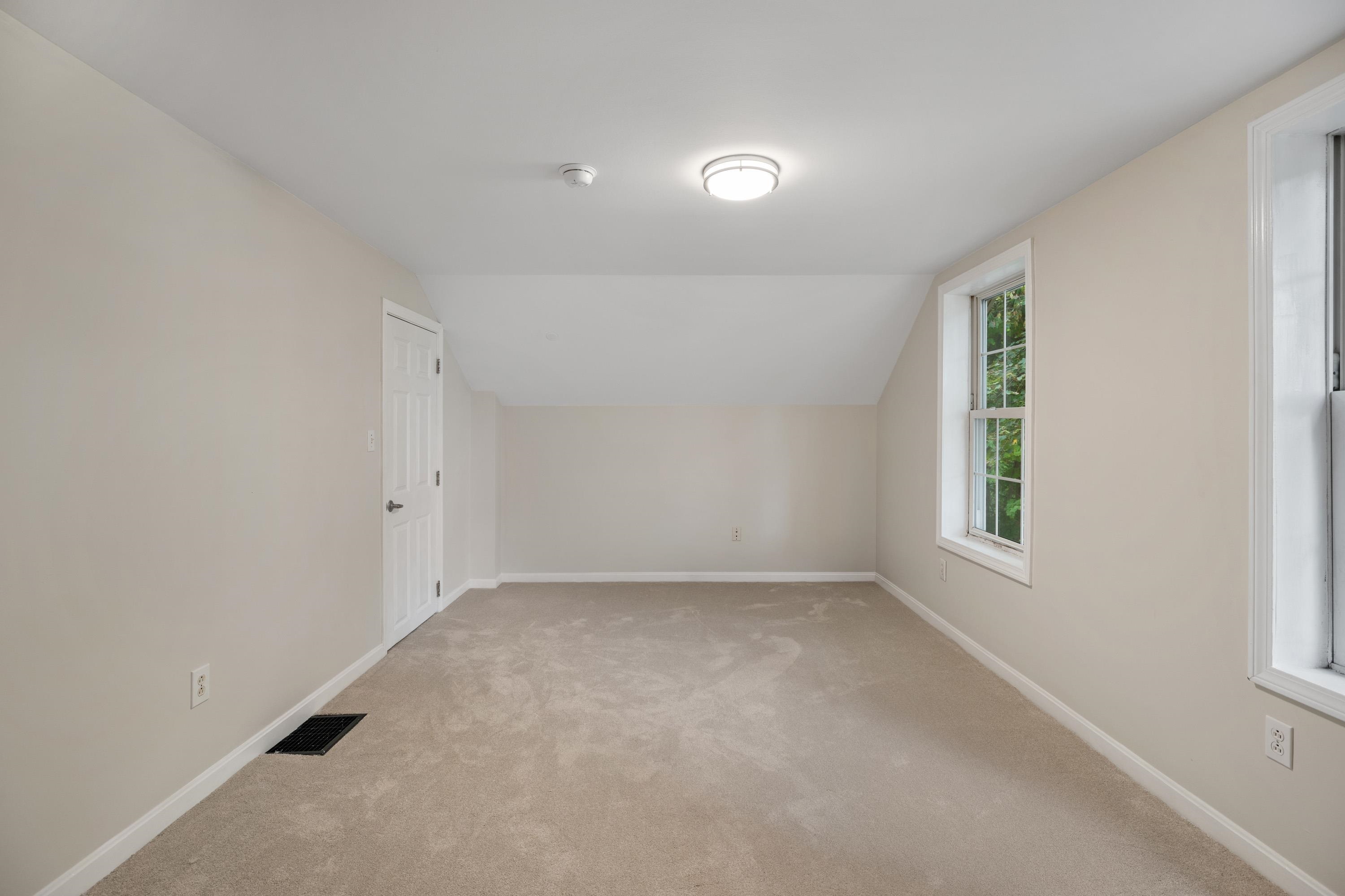 7 Rumsey Lane Property Photo 23