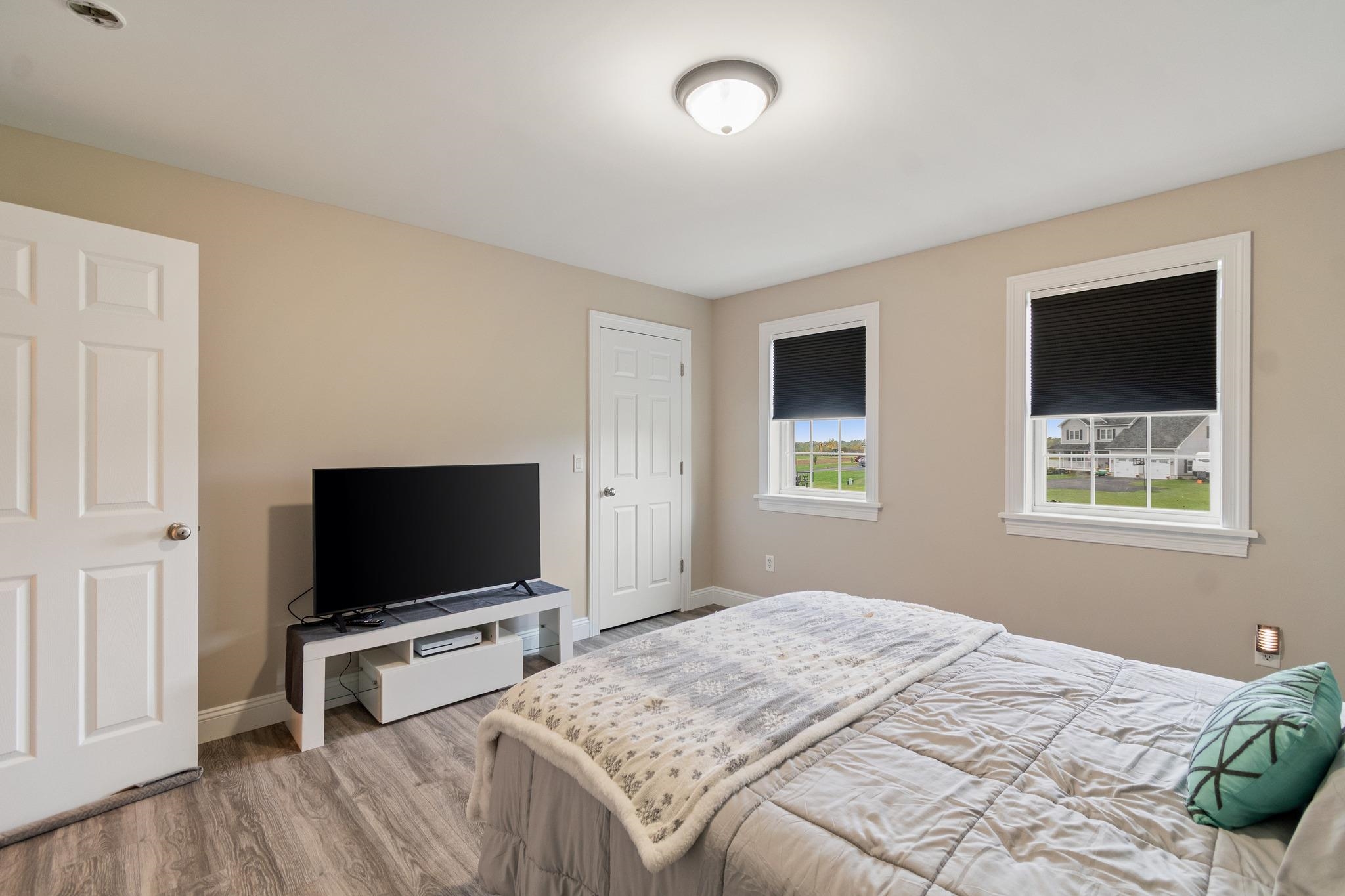 8 Meadow View Drive Property Photo 32