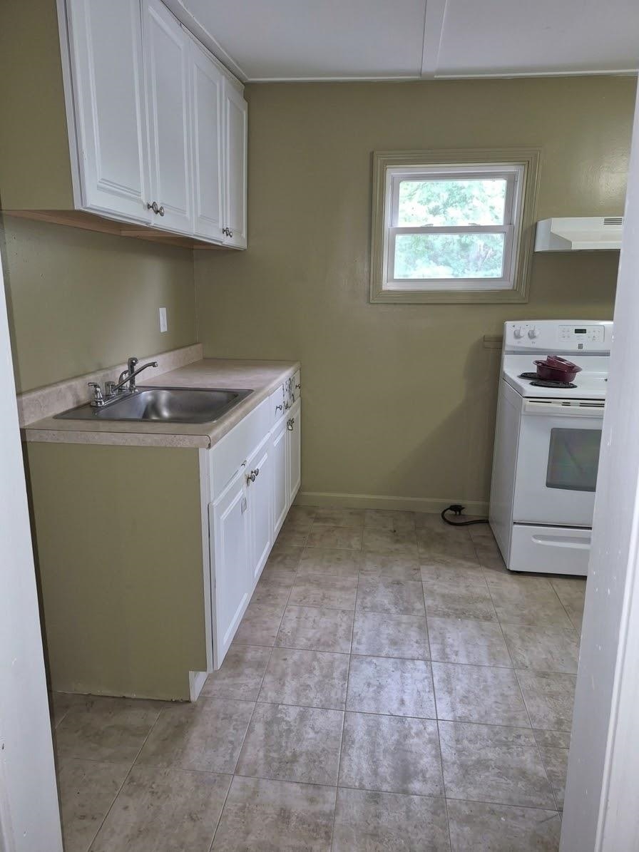 9 Winter Street Property Photo 3