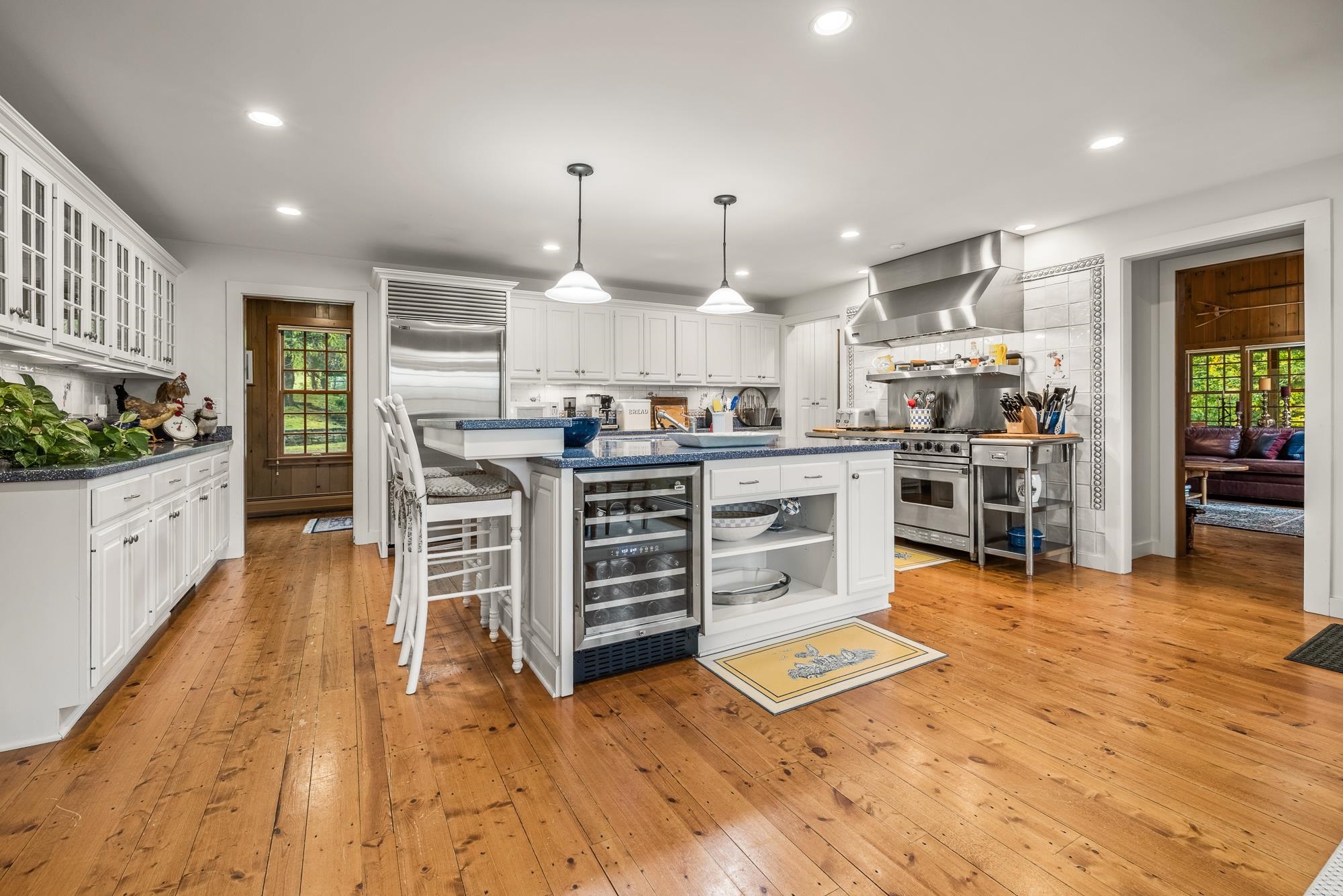 2687 Garvin Hill Road Property Photo 8