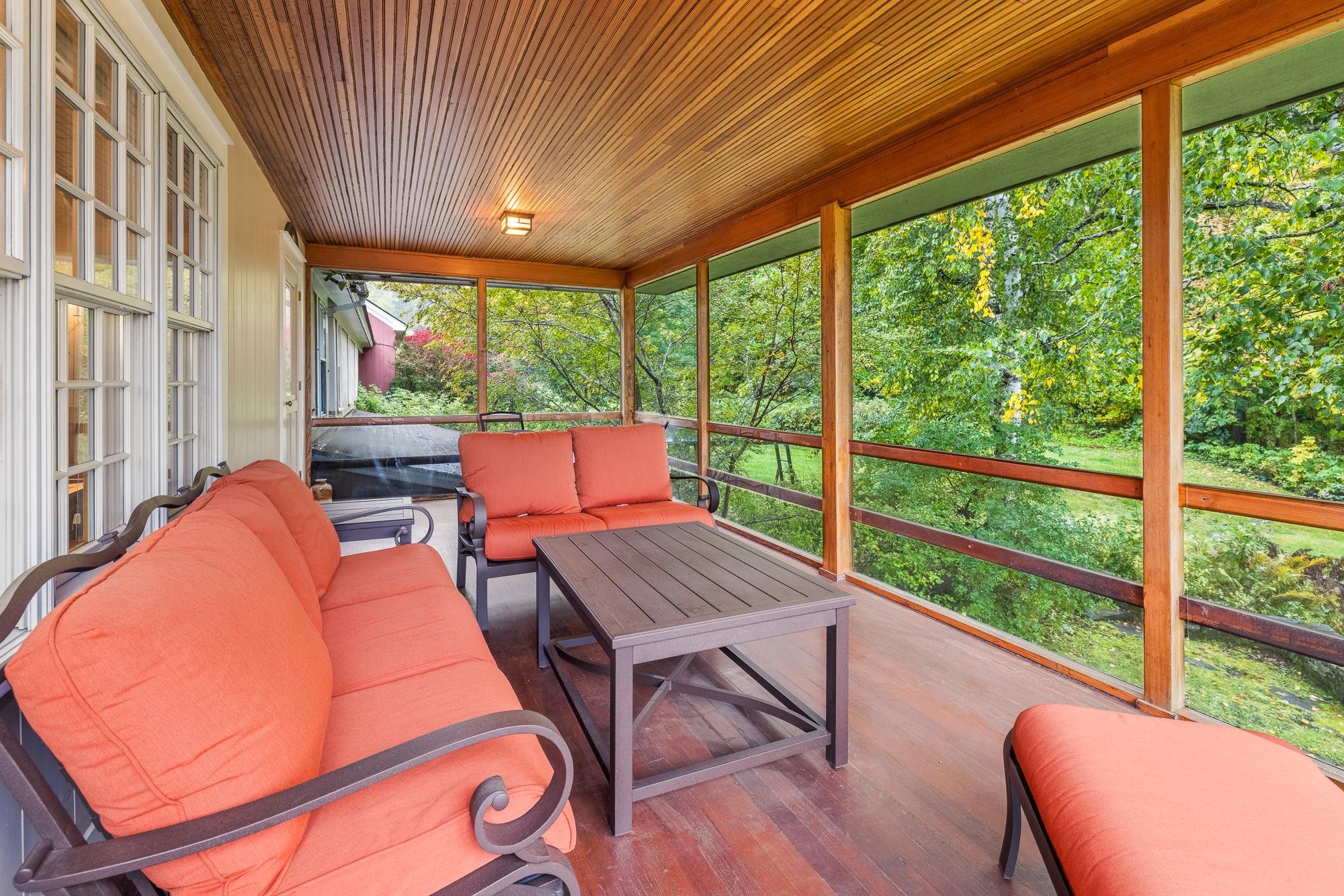 2687 Garvin Hill Road Property Photo 17