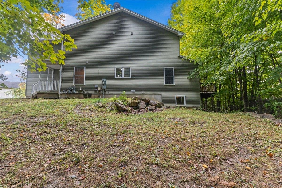 42 Aurora Lane Property Photo 5
