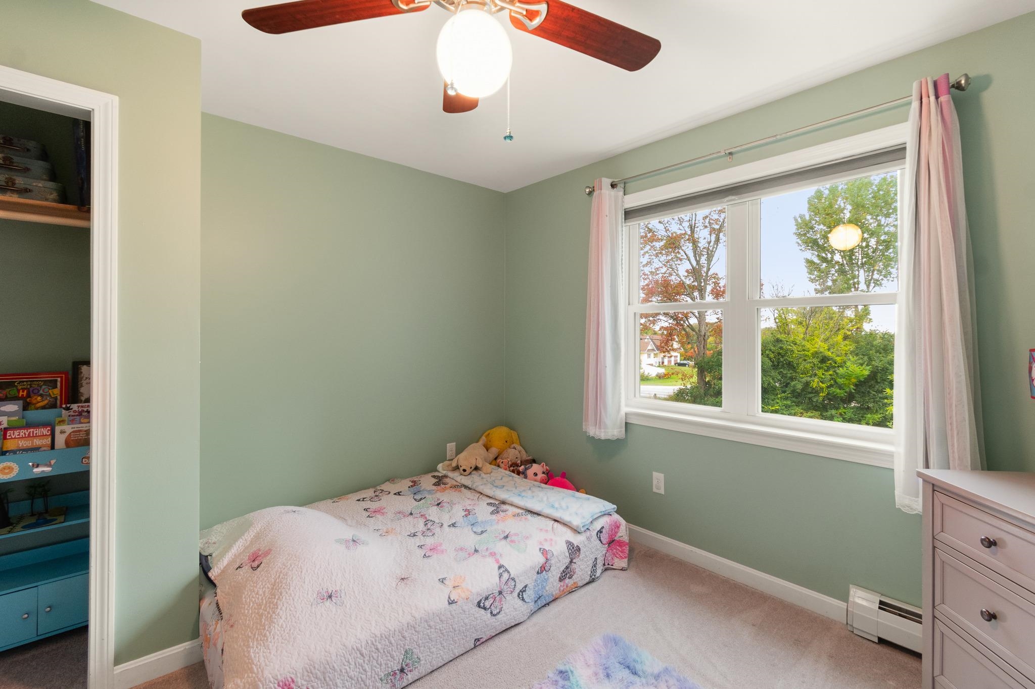 387 St. Albans Road Property Photo 18
