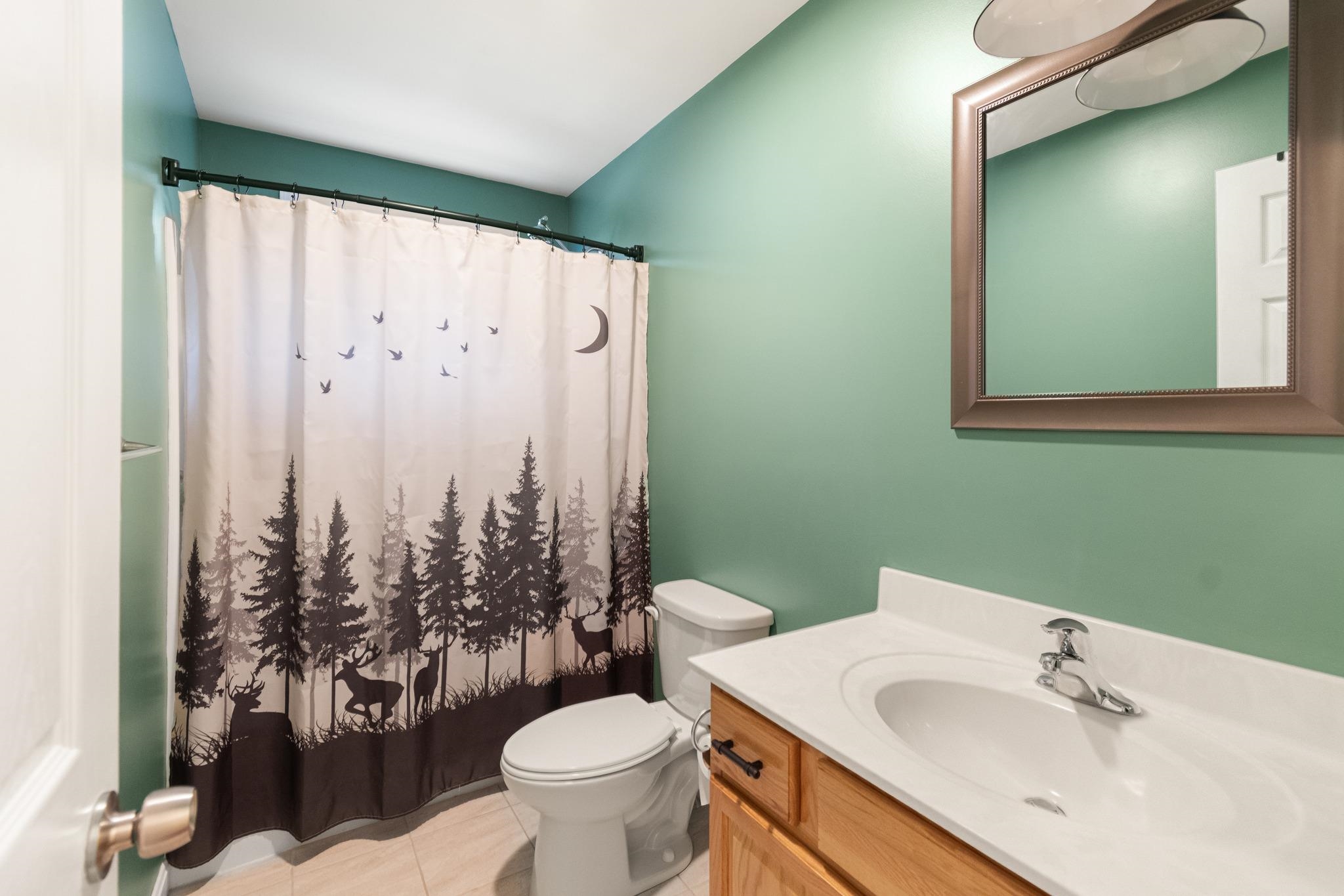 387 St. Albans Road Property Photo 20