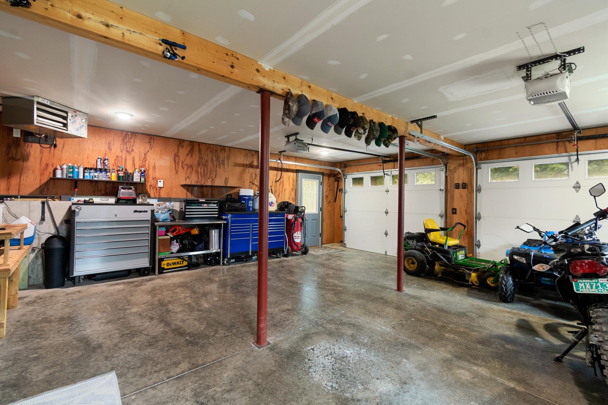 387 St. Albans Road Property Photo 30