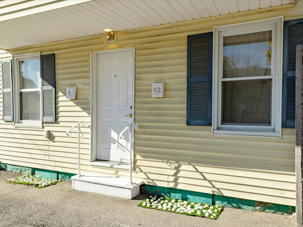 92 West Street Property Photo 3