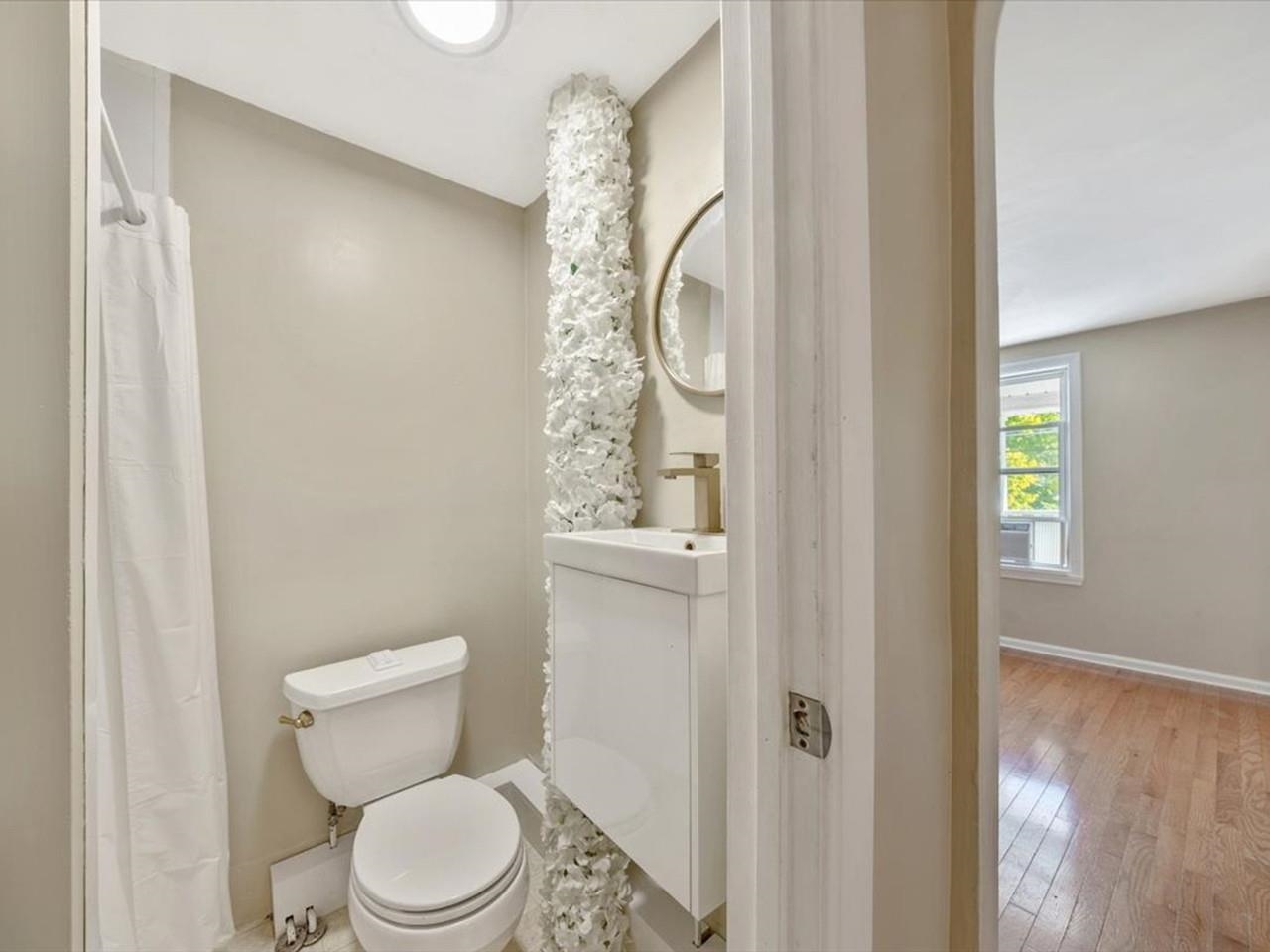 92 West Street Property Photo 17