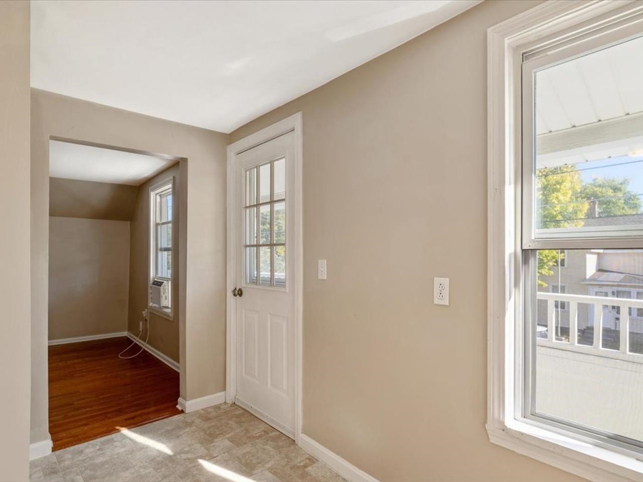 92 West Street Property Photo 21