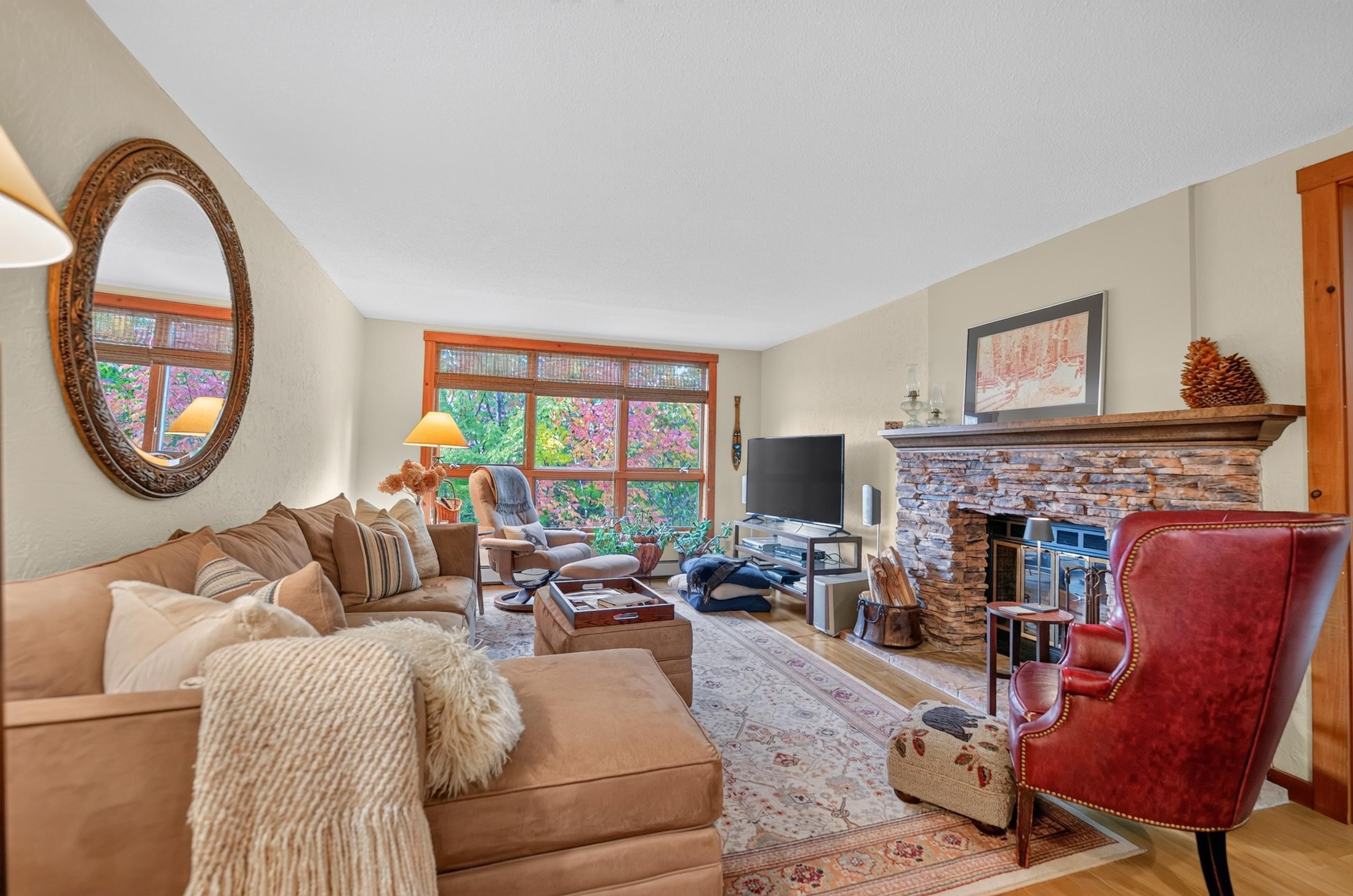 18d White Oaks Loop Property Photo 6