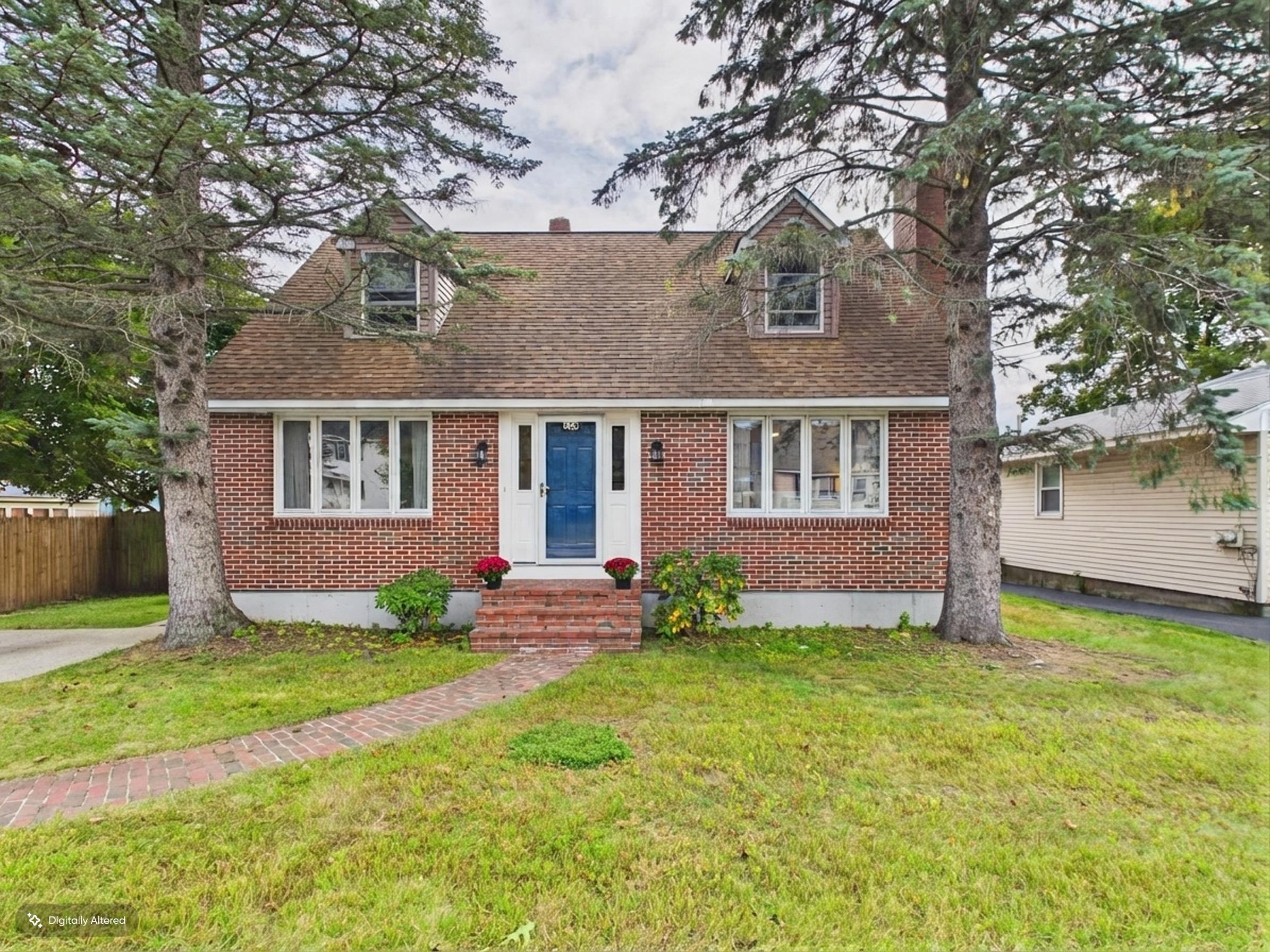 350 Lake Street Property Photo 1