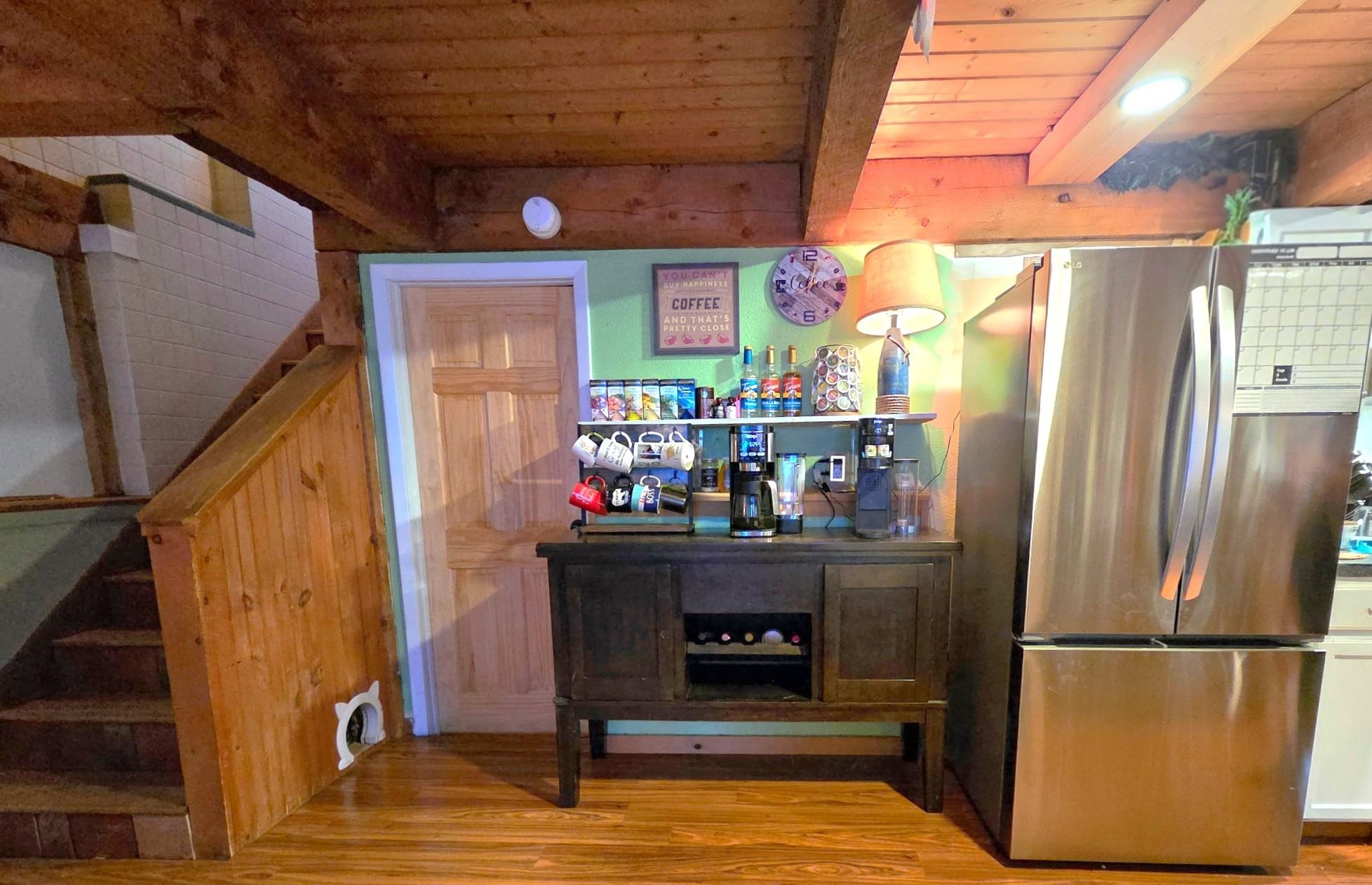 852 Boardman Hill Property Photo 18
