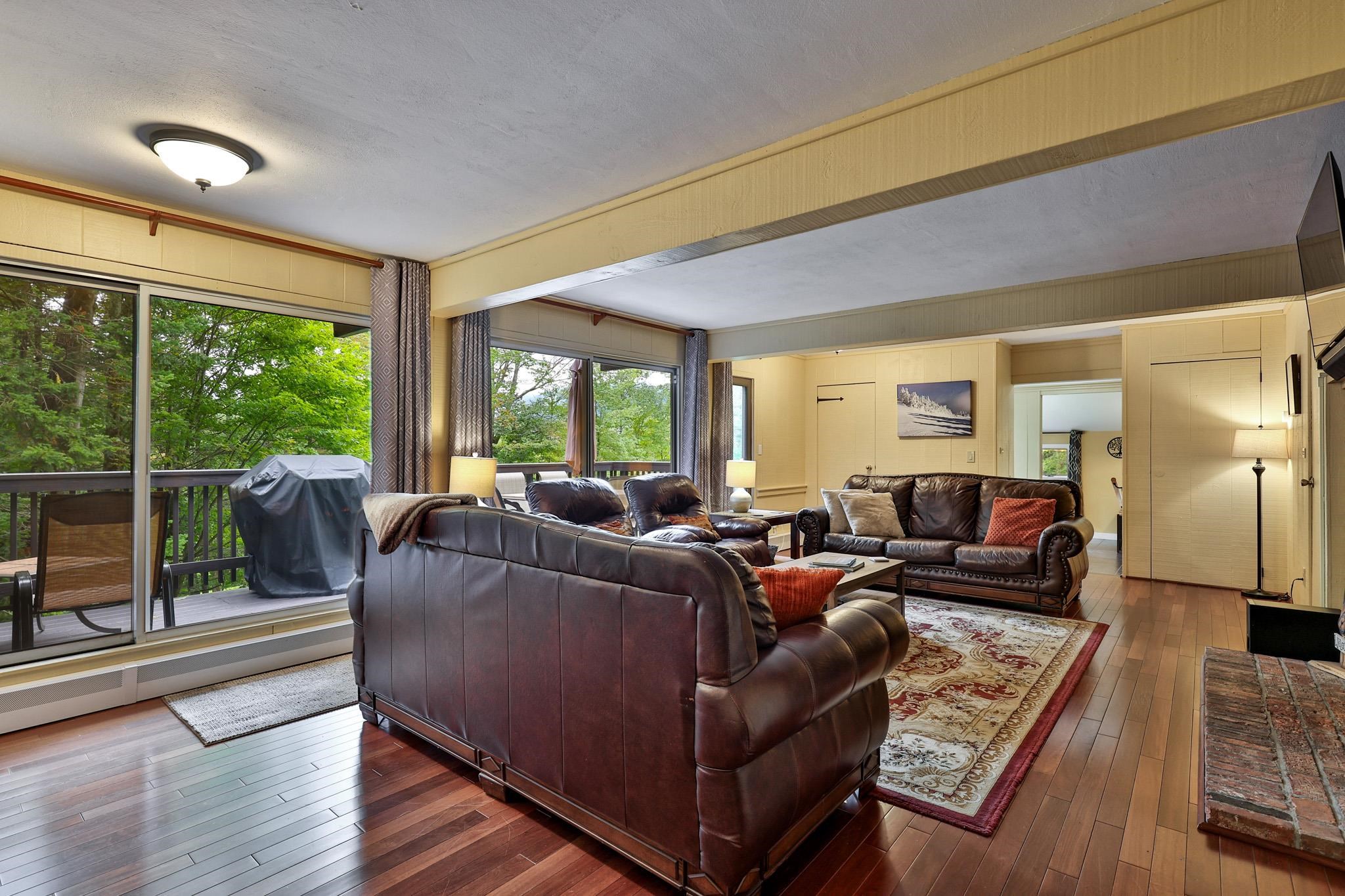 183 Southview Path Property Photo 5