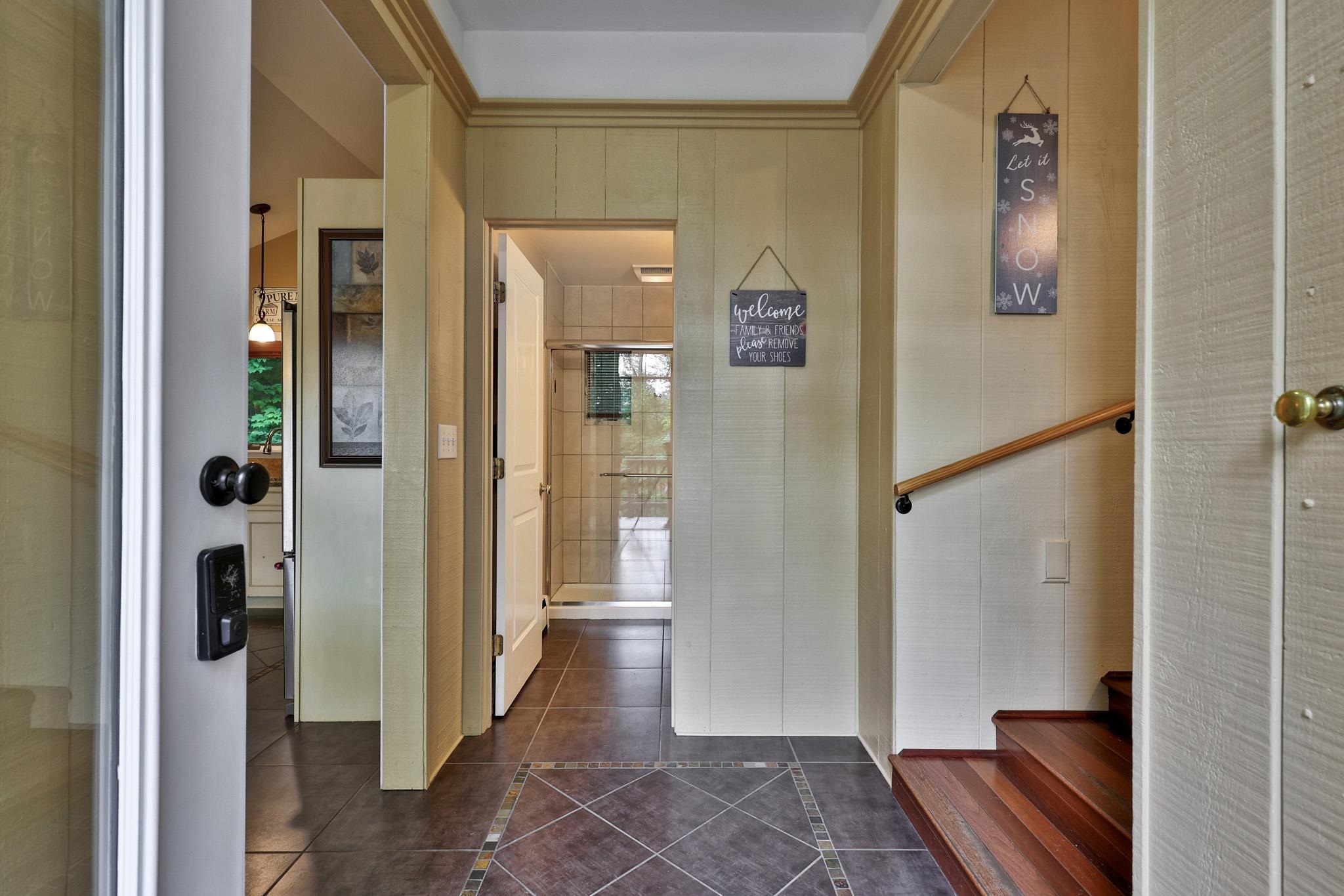 183 Southview Path Property Photo 14