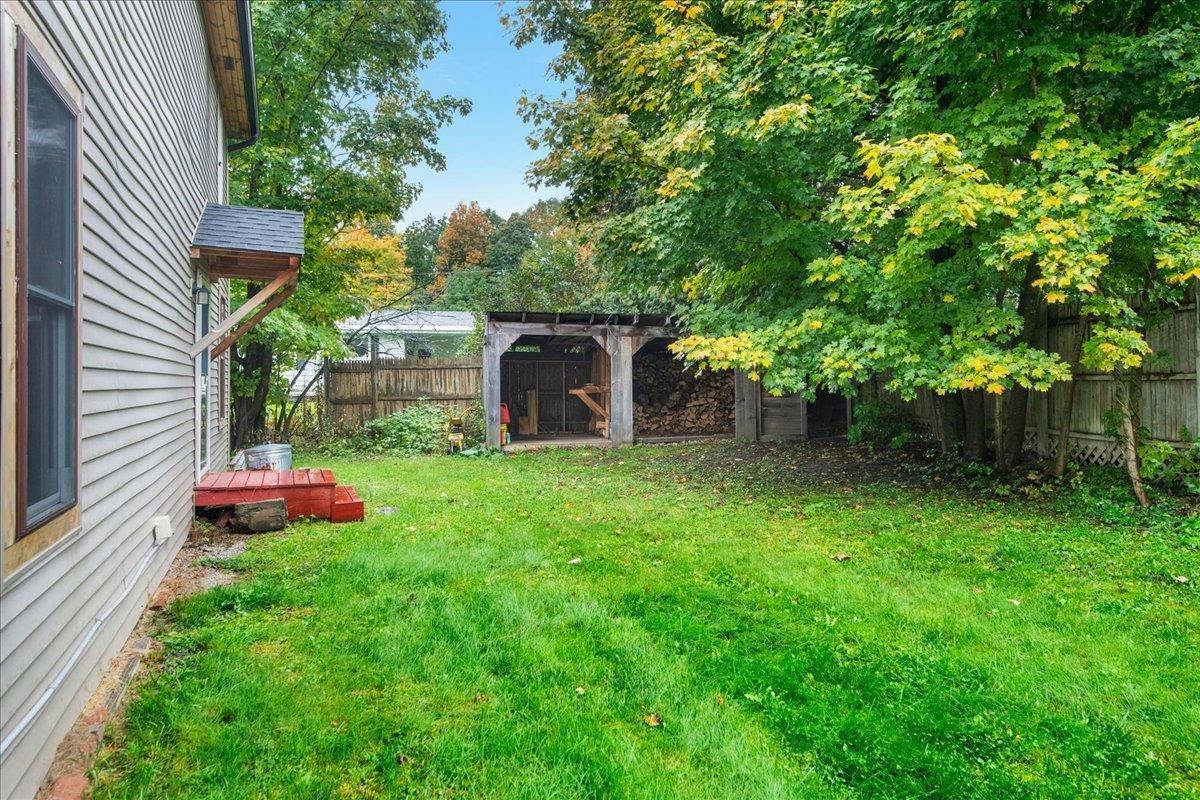 23 Ferris Street Property Photo 34