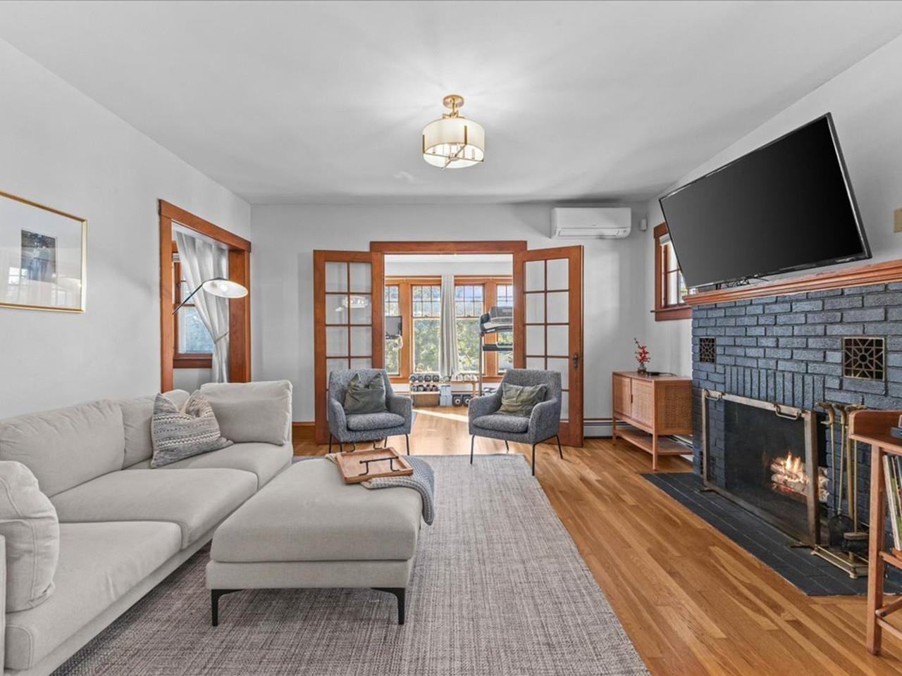 170 Shelburne Street Property Photo 2
